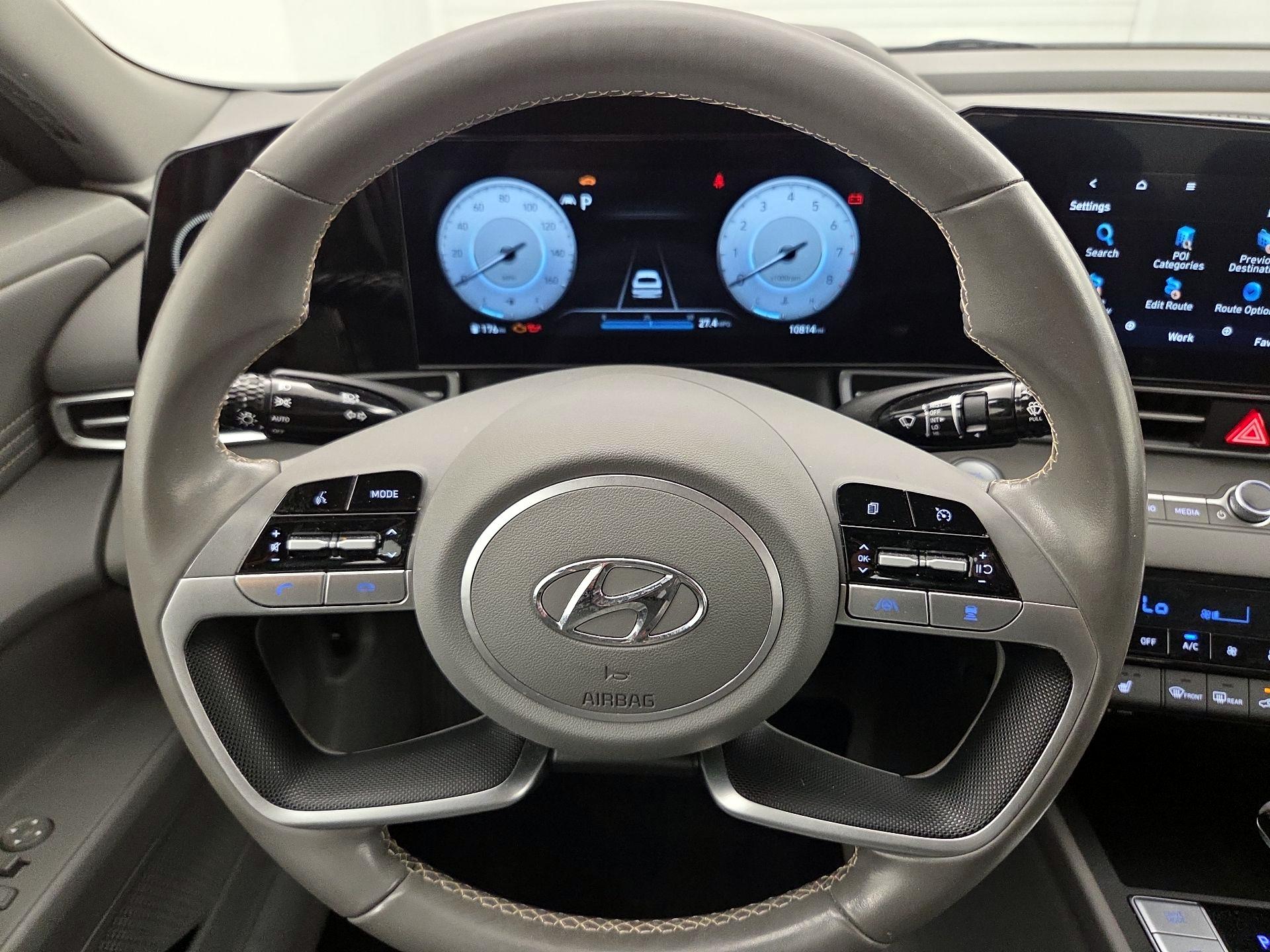 Thumbnail: 2023 Hyundai Elantra - 10