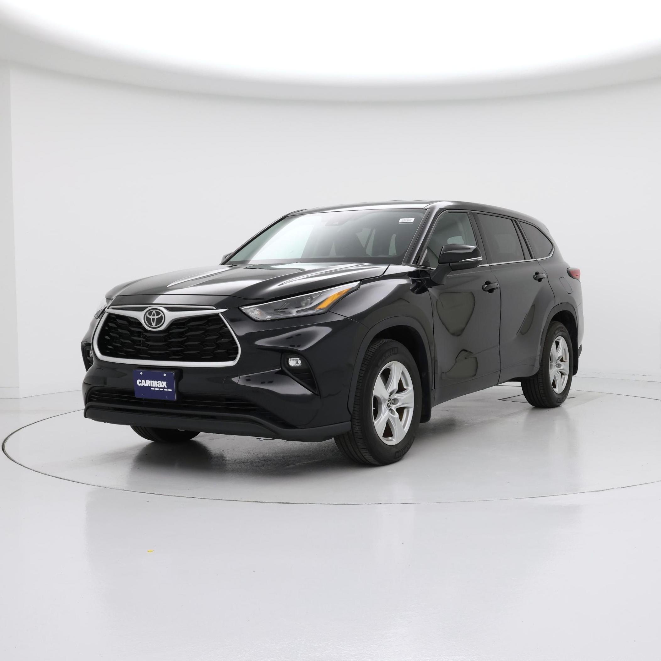 Thumbnail: 2022 Toyota Highlander - 4