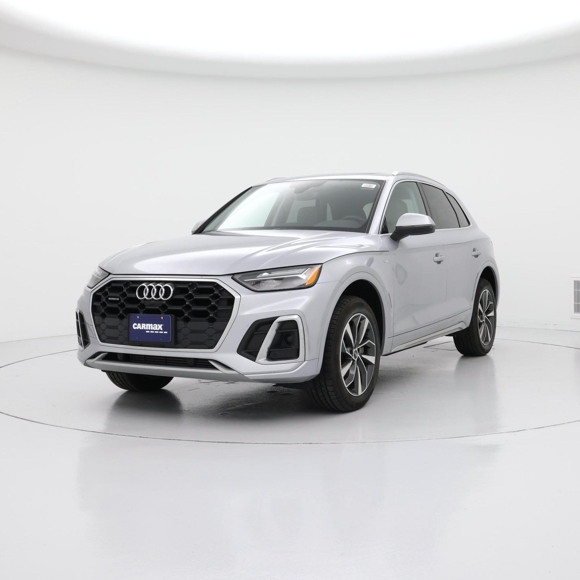 Thumbnail: 2022 Audi Q5 - 4