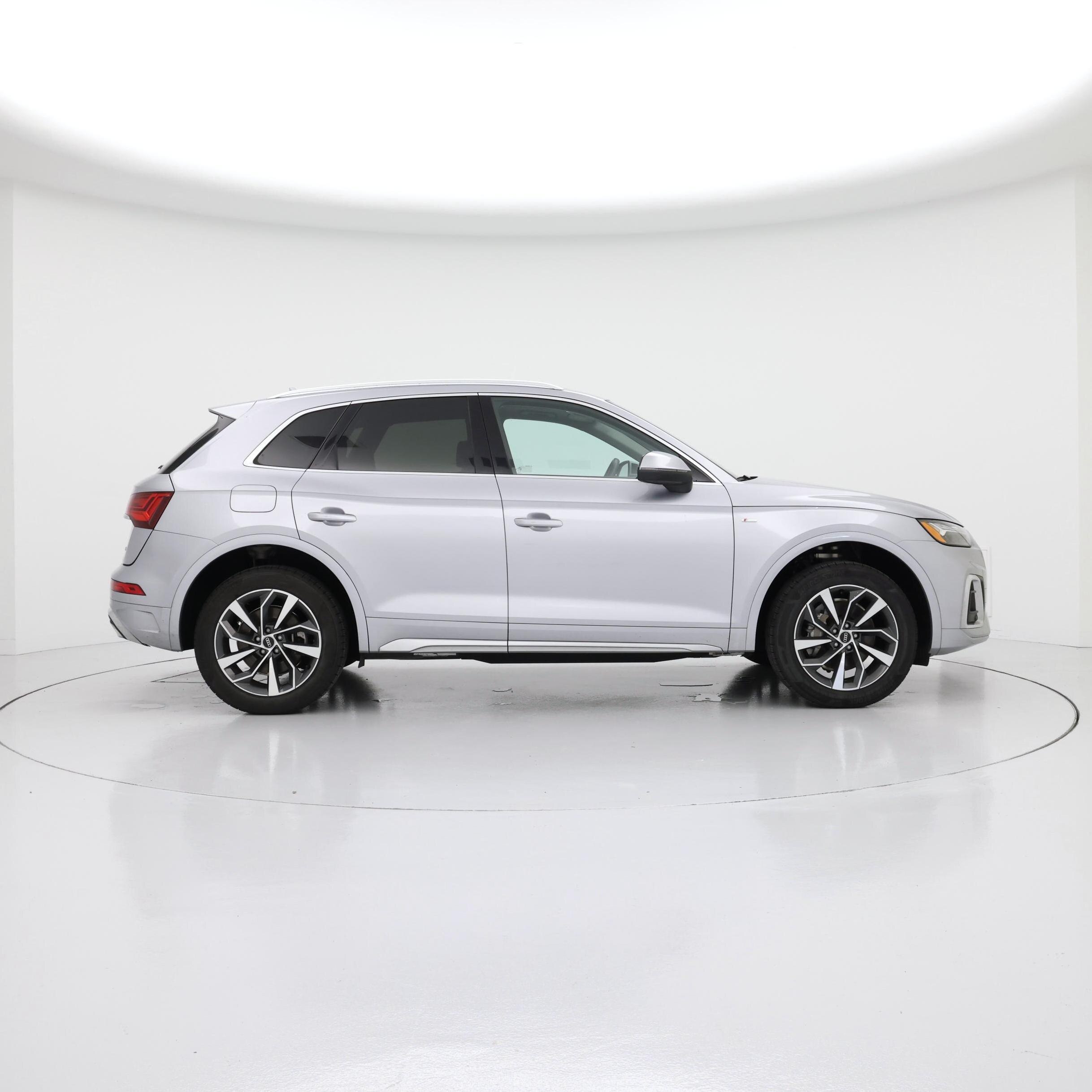 Thumbnail: 2022 Audi Q5 - 7