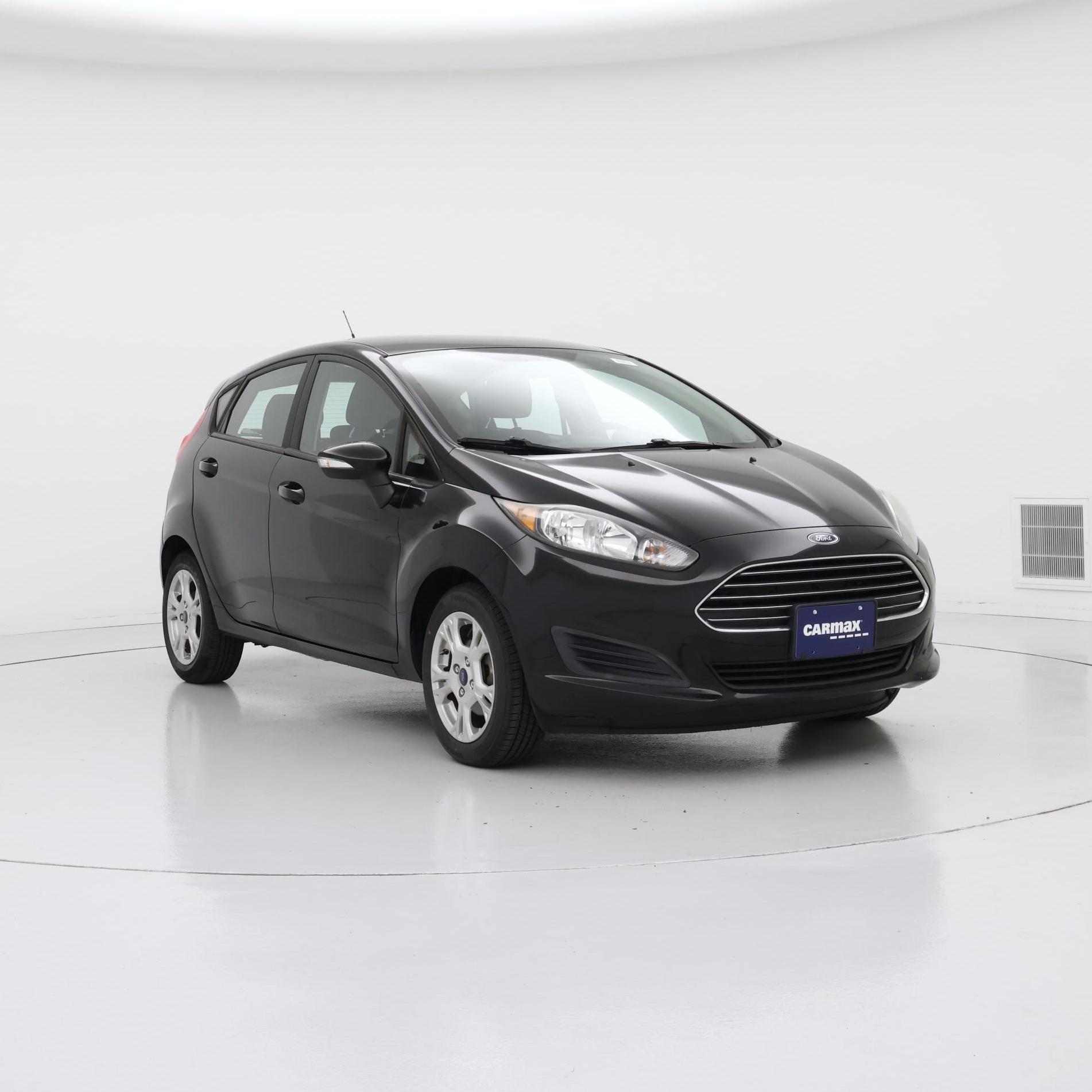 Black 2016 Ford Fiesta Hatchback Front-Wheel Drive Automatic