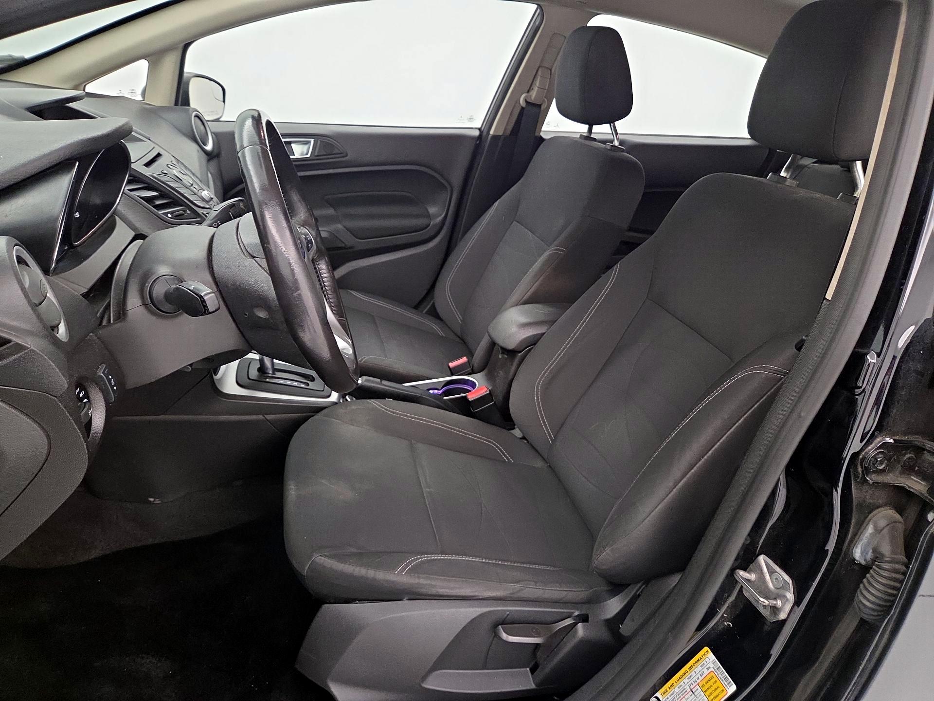 Thumbnail: 2016 Ford Fiesta - 11