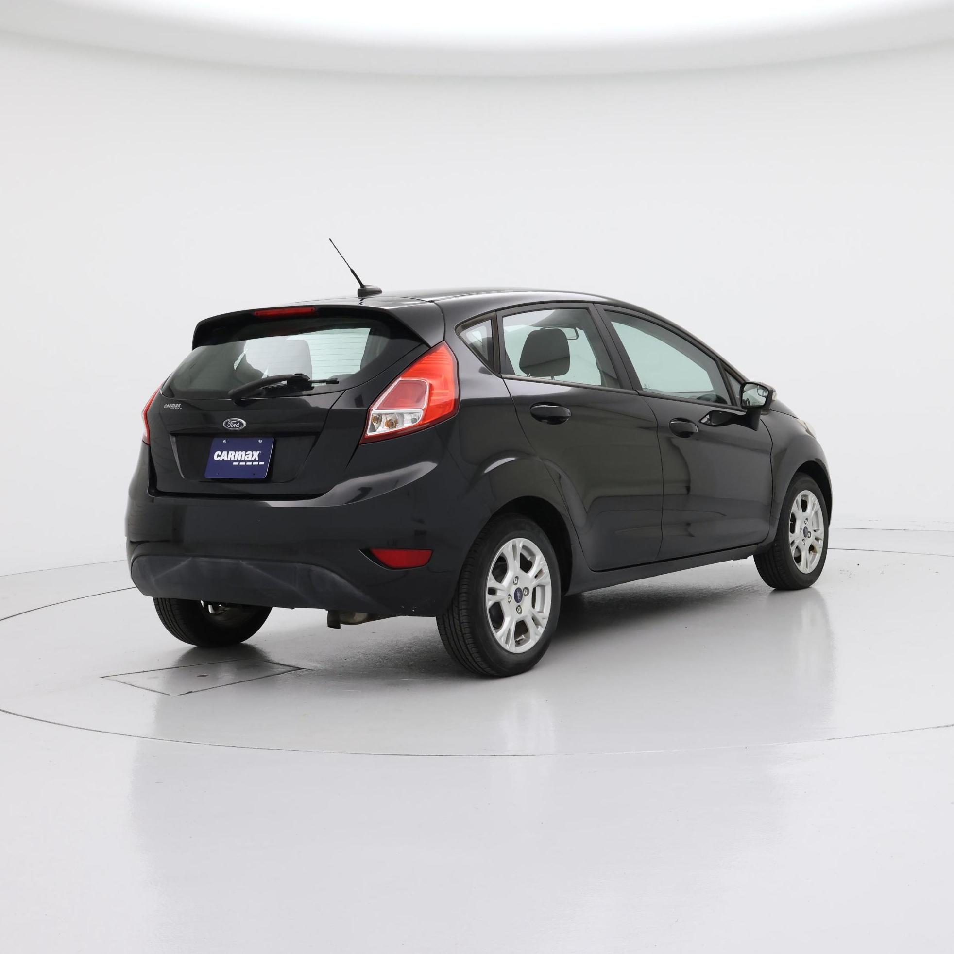 Thumbnail: 2016 Ford Fiesta - 8