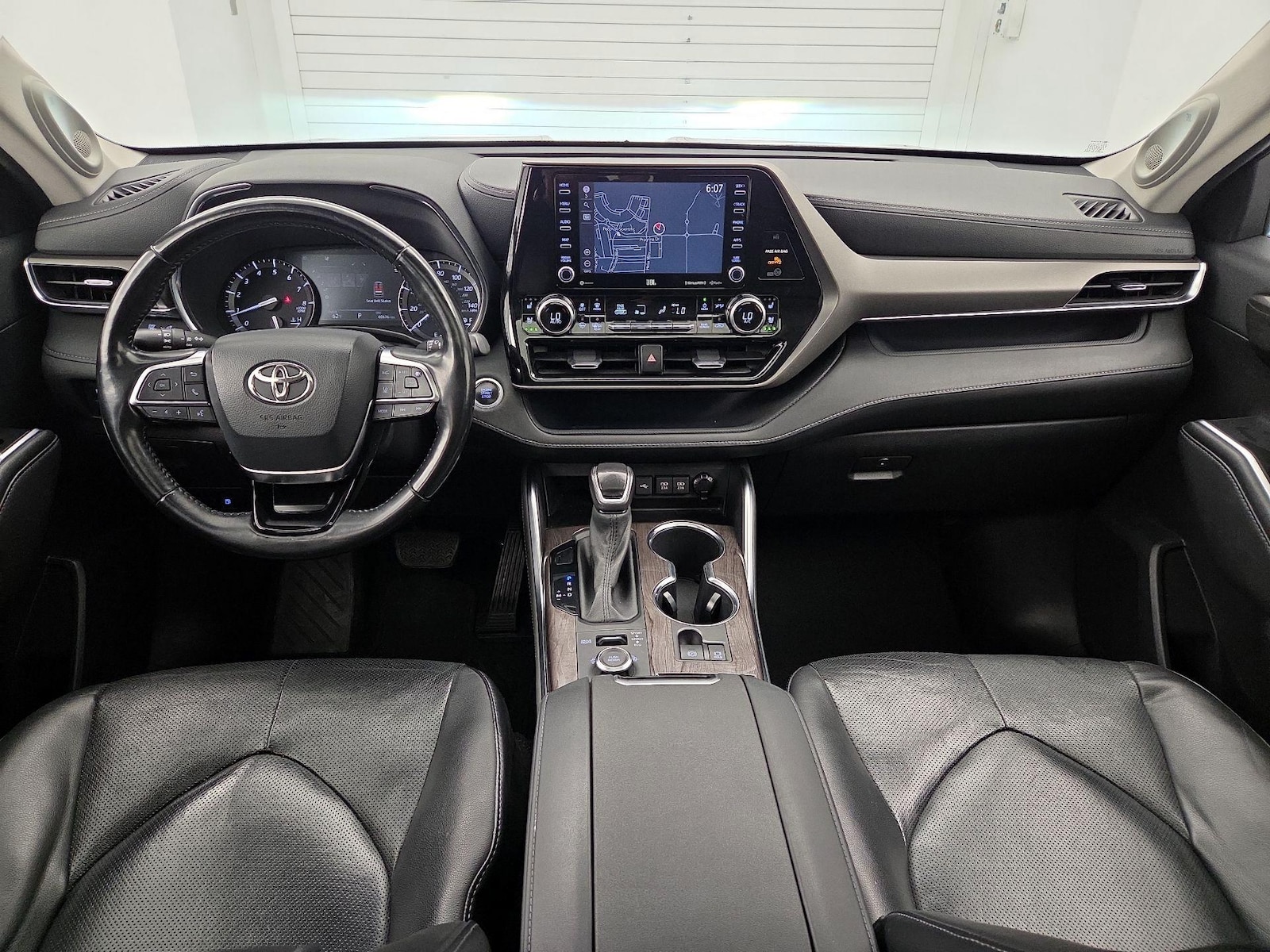 2021 Toyota Highlander Limited - Photo 10