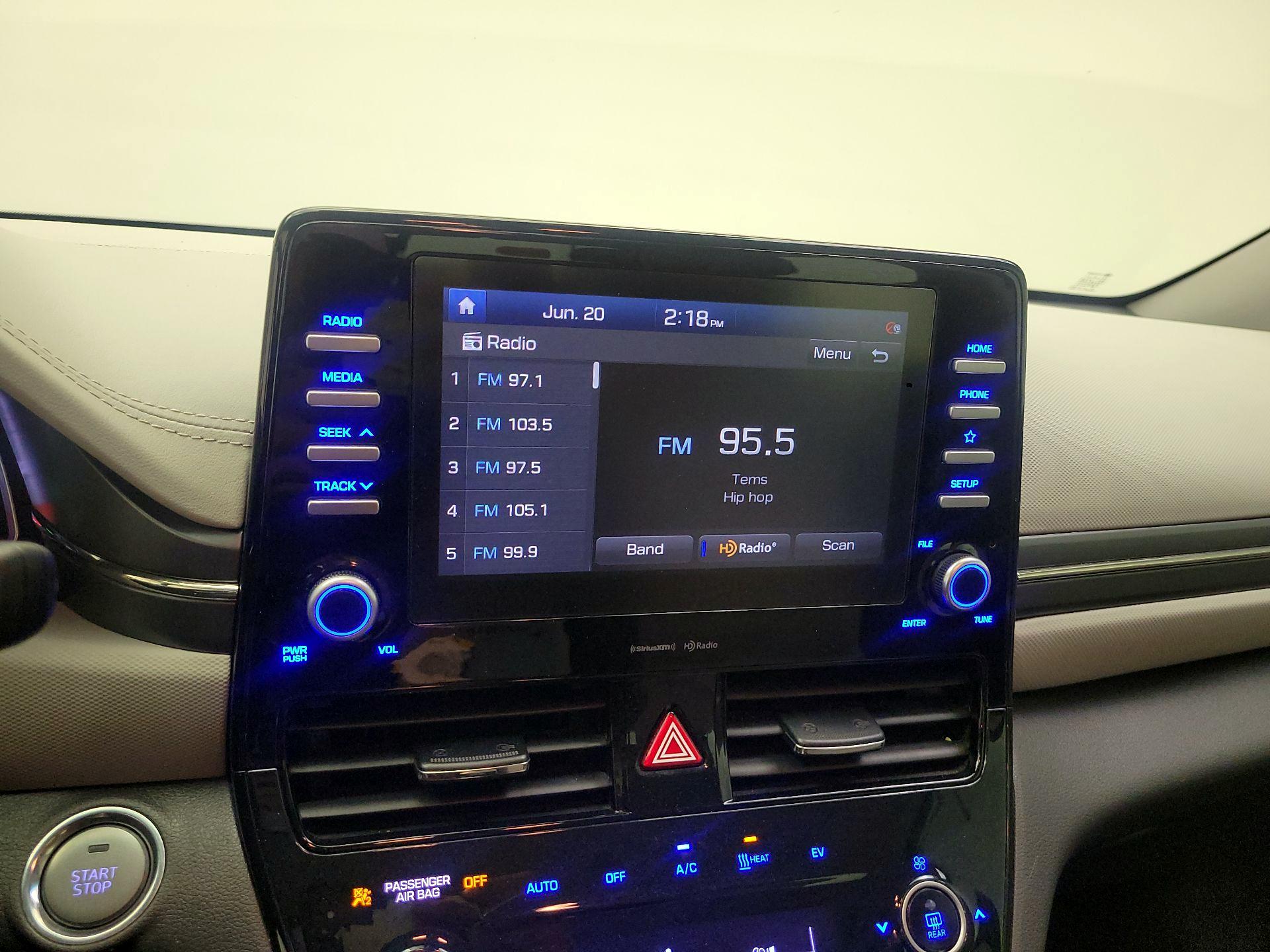 Thumbnail: 2020 Hyundai Ioniq - 15