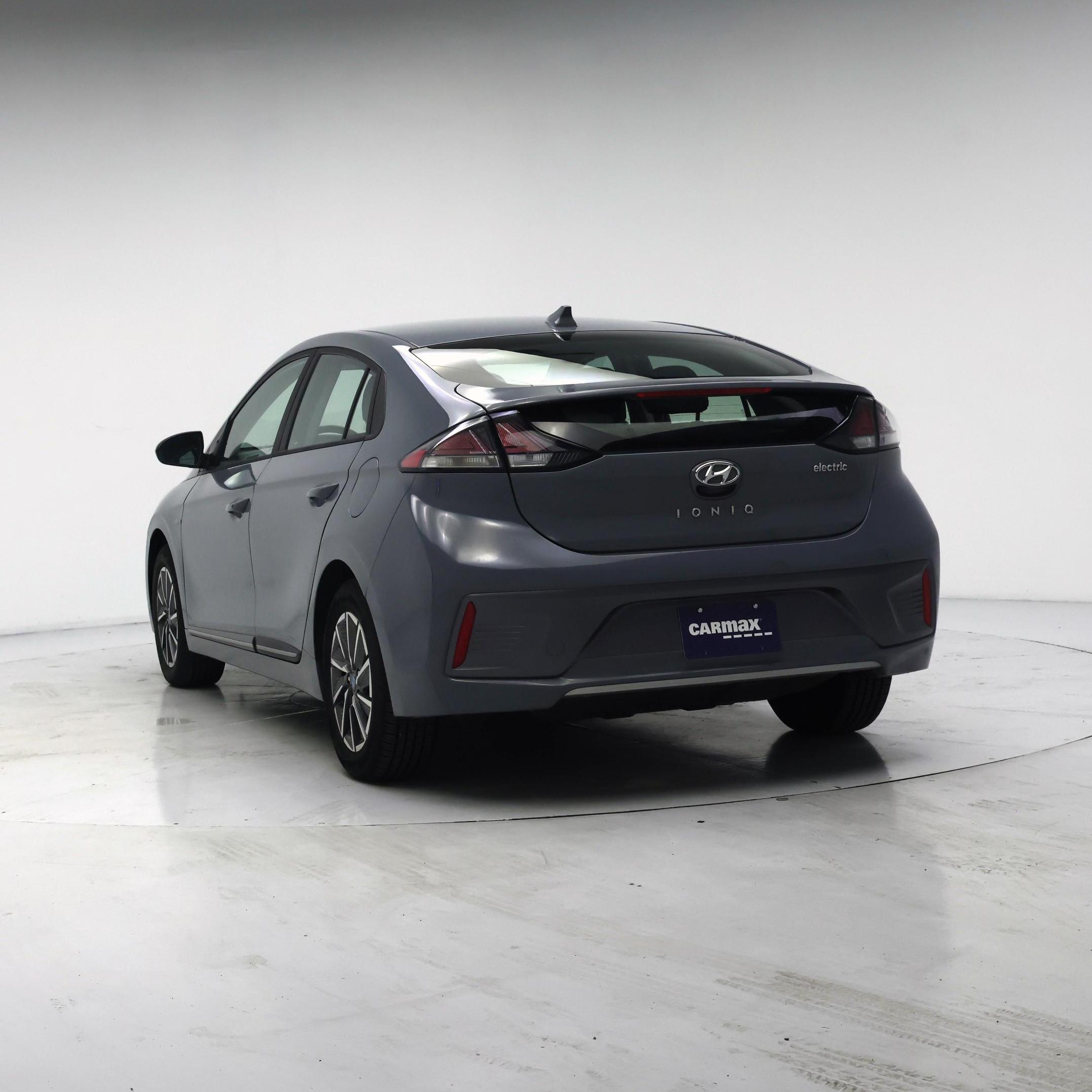 Thumbnail: 2020 Hyundai Ioniq - 2