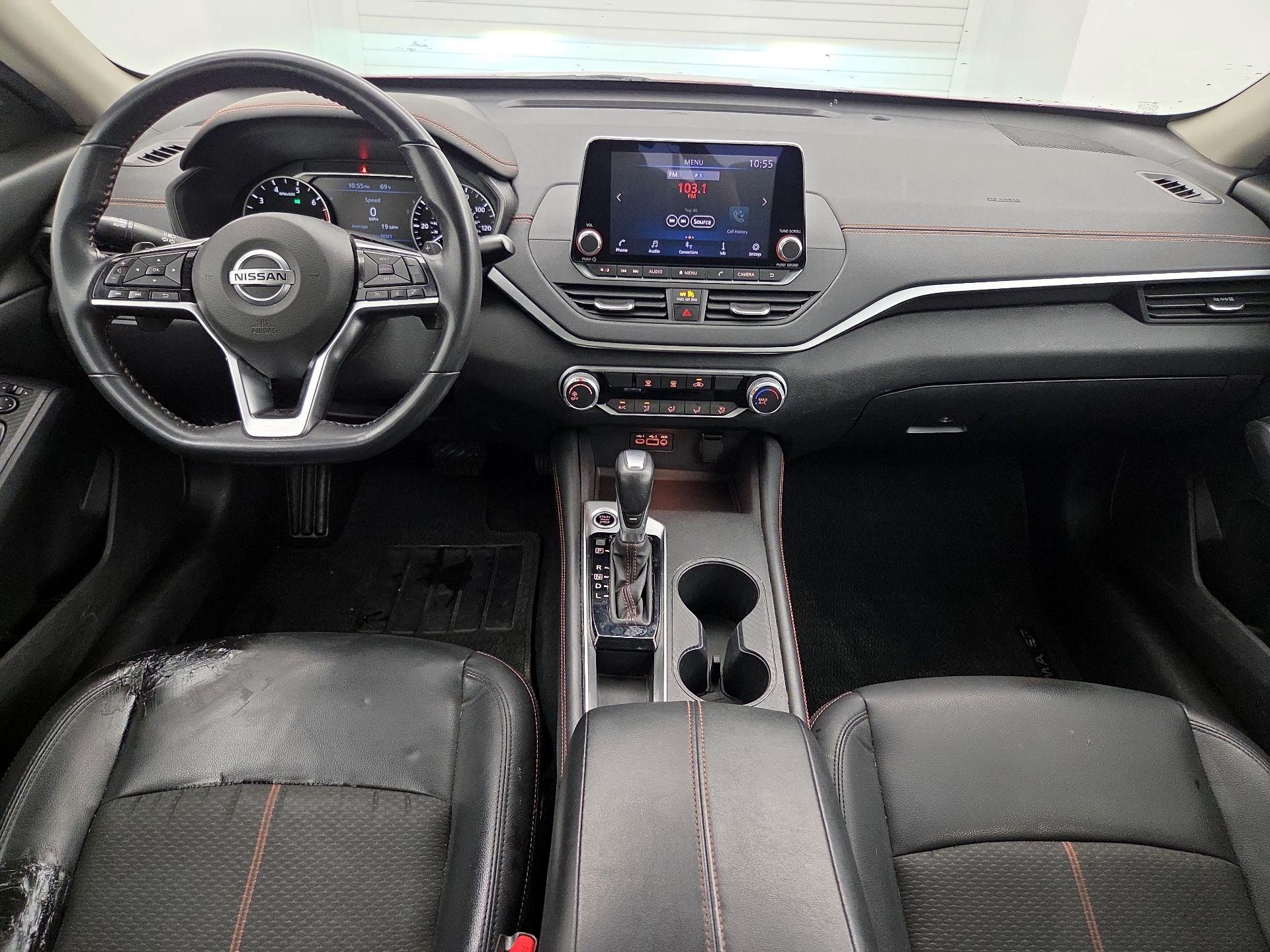 Thumbnail: 2020 Nissan Altima - 9