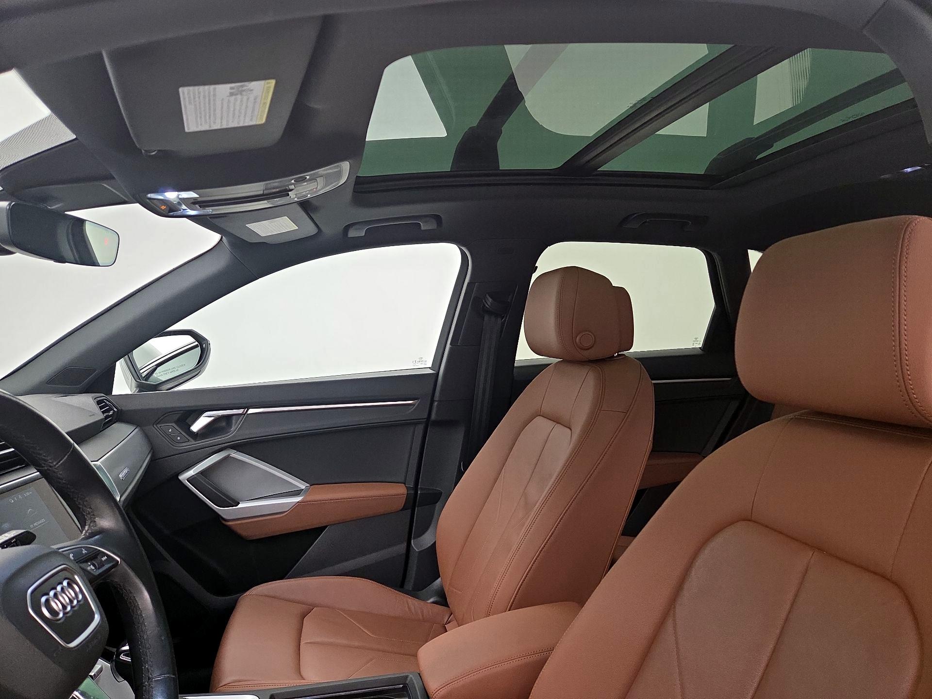 Thumbnail: 2022 Audi Q3 - 19