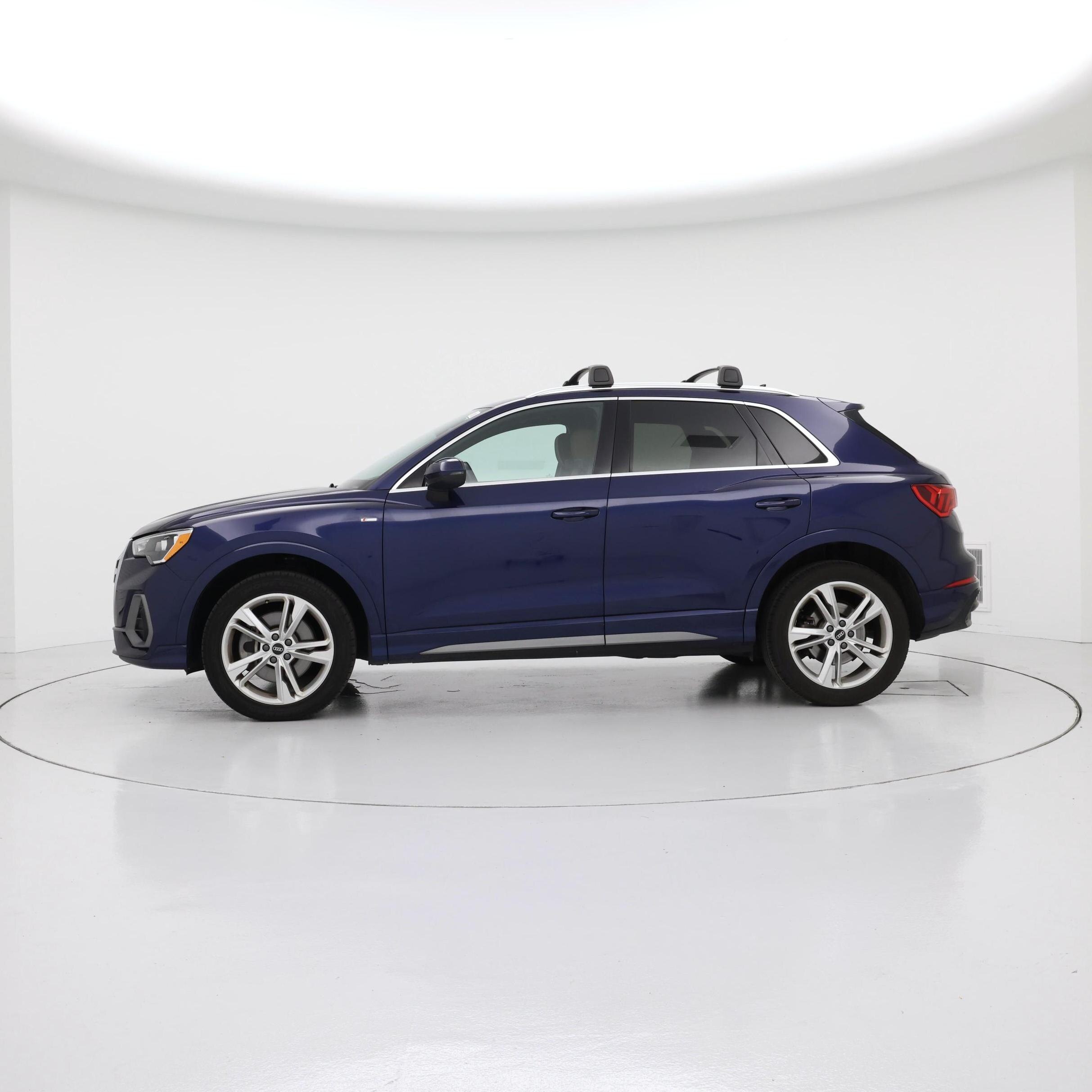 Thumbnail: 2022 Audi Q3 - 3