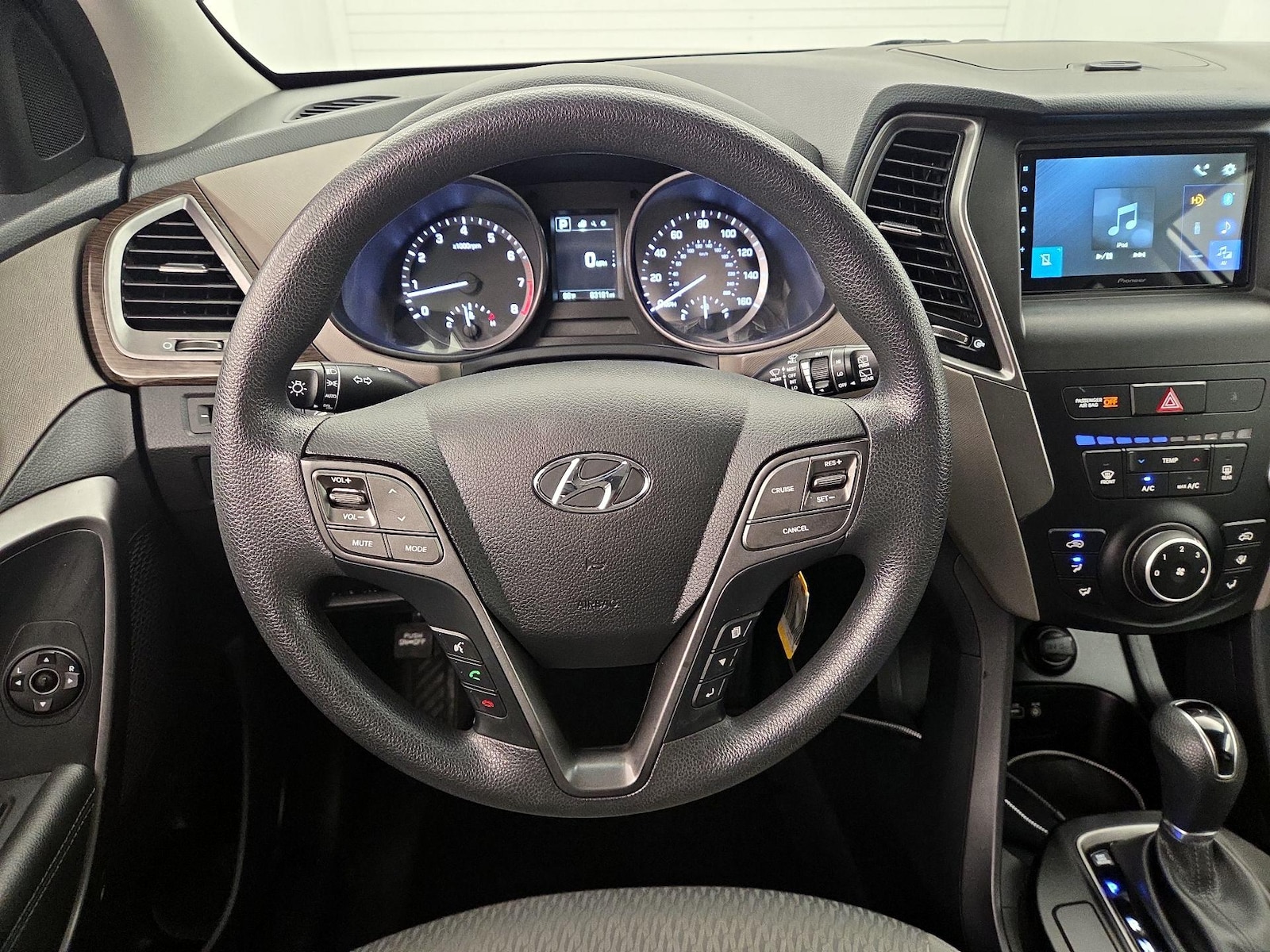 2017 Hyundai Santa Fe Sport - Photo 11