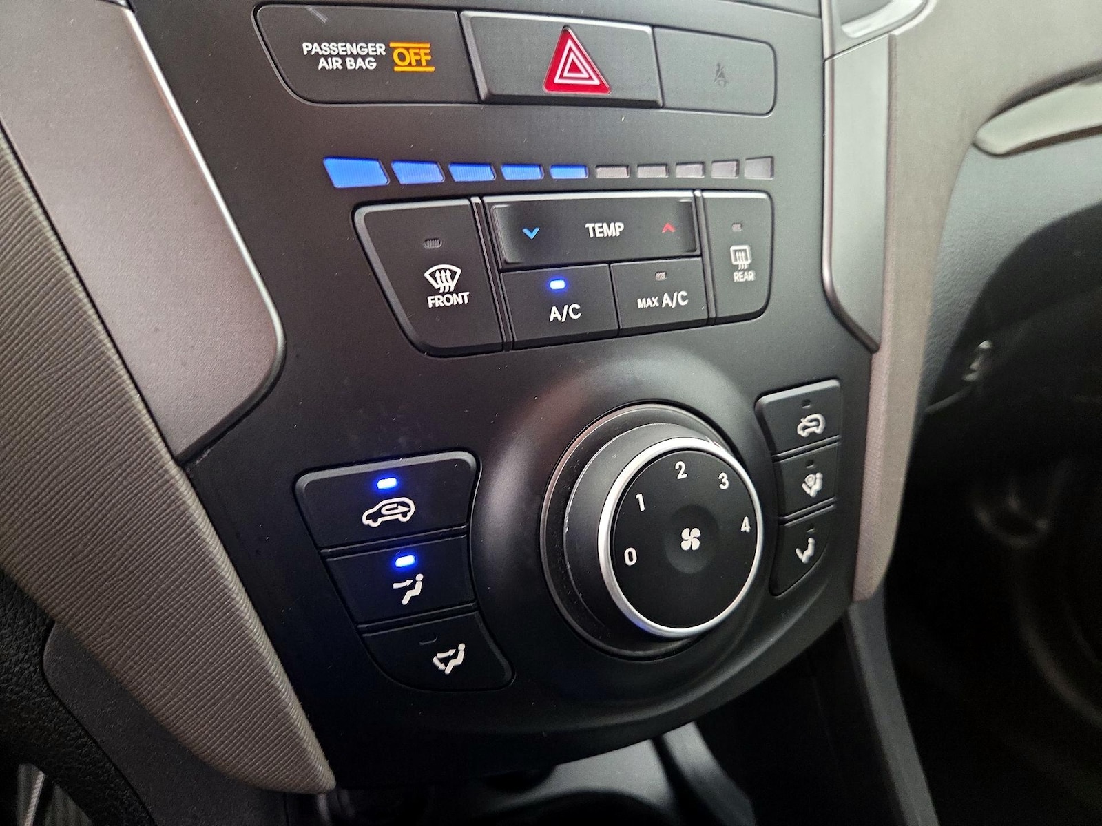 2017 Hyundai Santa Fe Sport - Photo 17