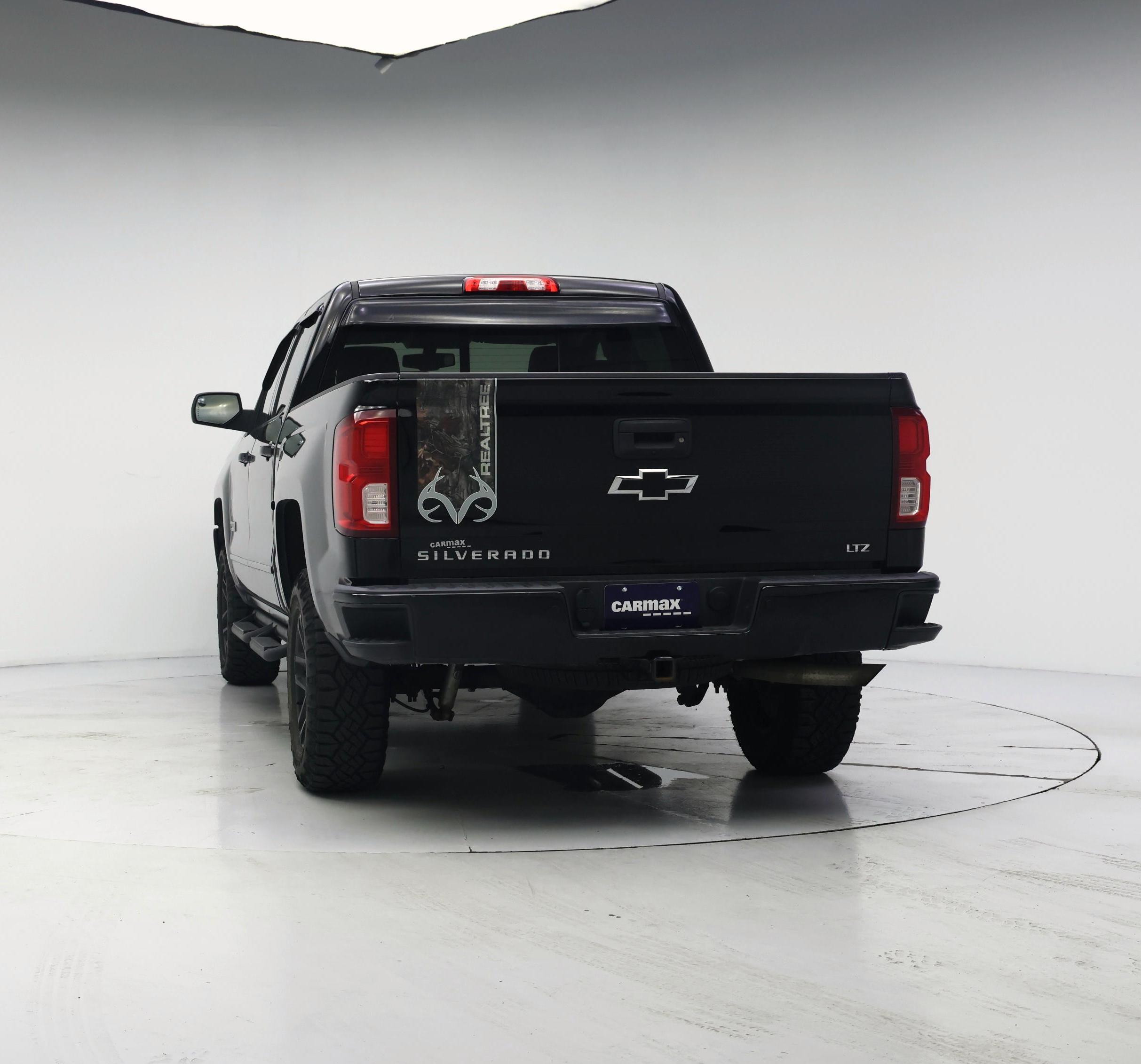 Thumbnail: 2017 Chevrolet Silverado 1500 - 6
