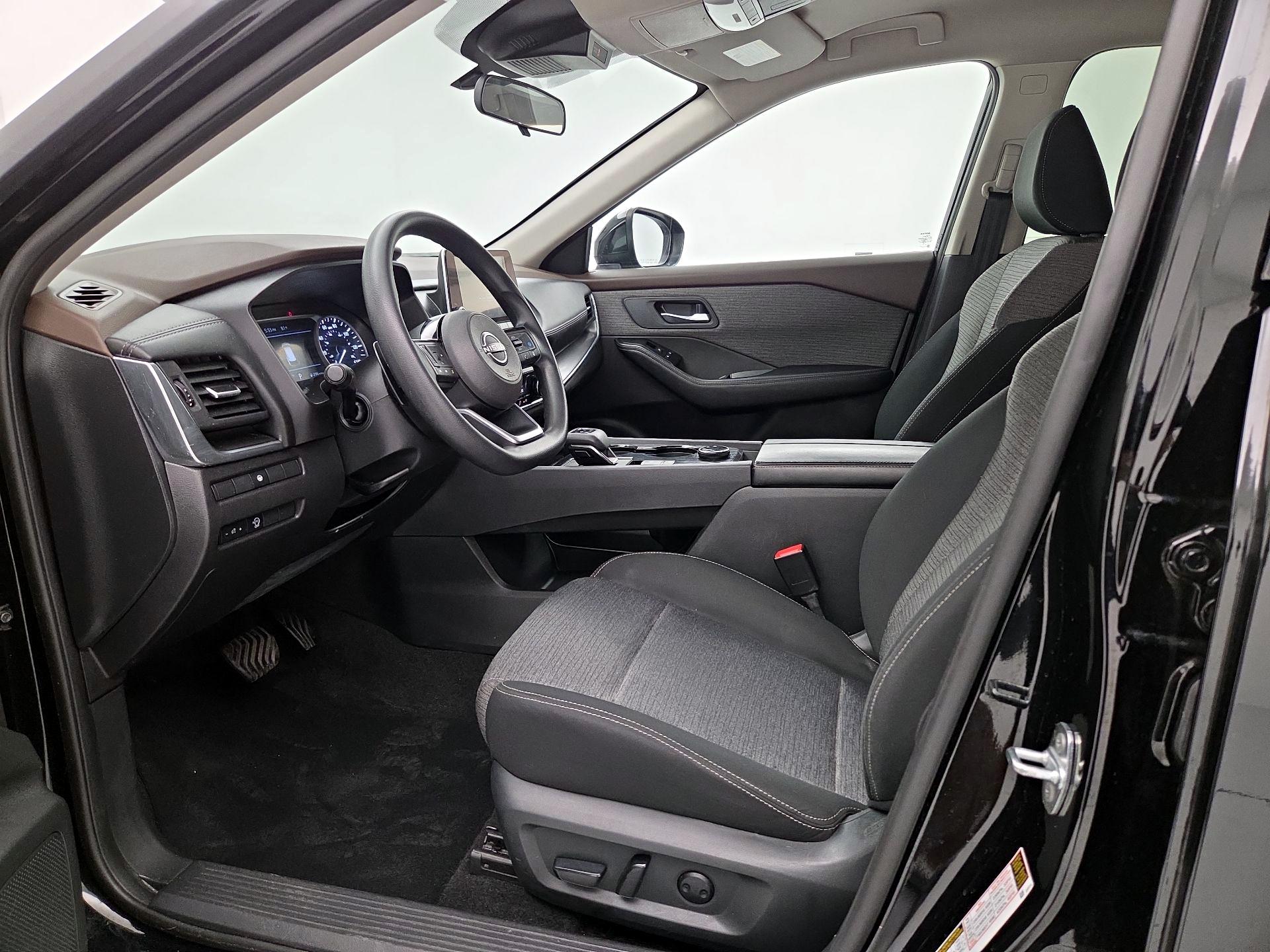 Thumbnail: 2023 Nissan Rogue - 11