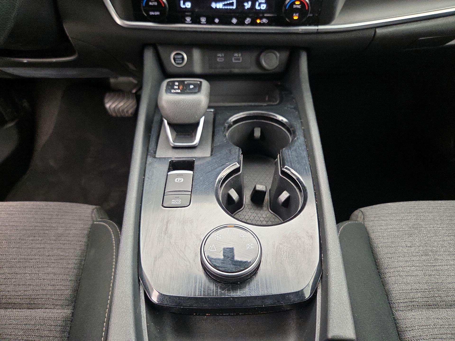 Thumbnail: 2023 Nissan Rogue - 17