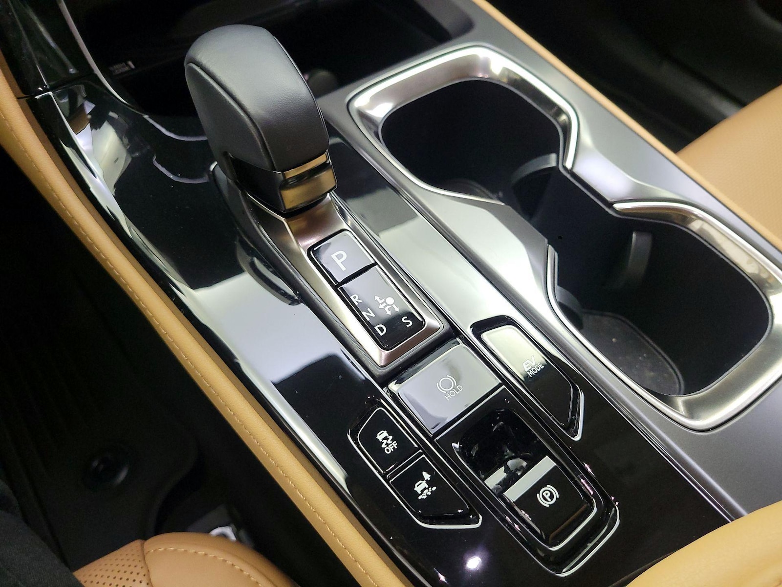 2025 Lexus NX Hybrid 350h - Photo 19