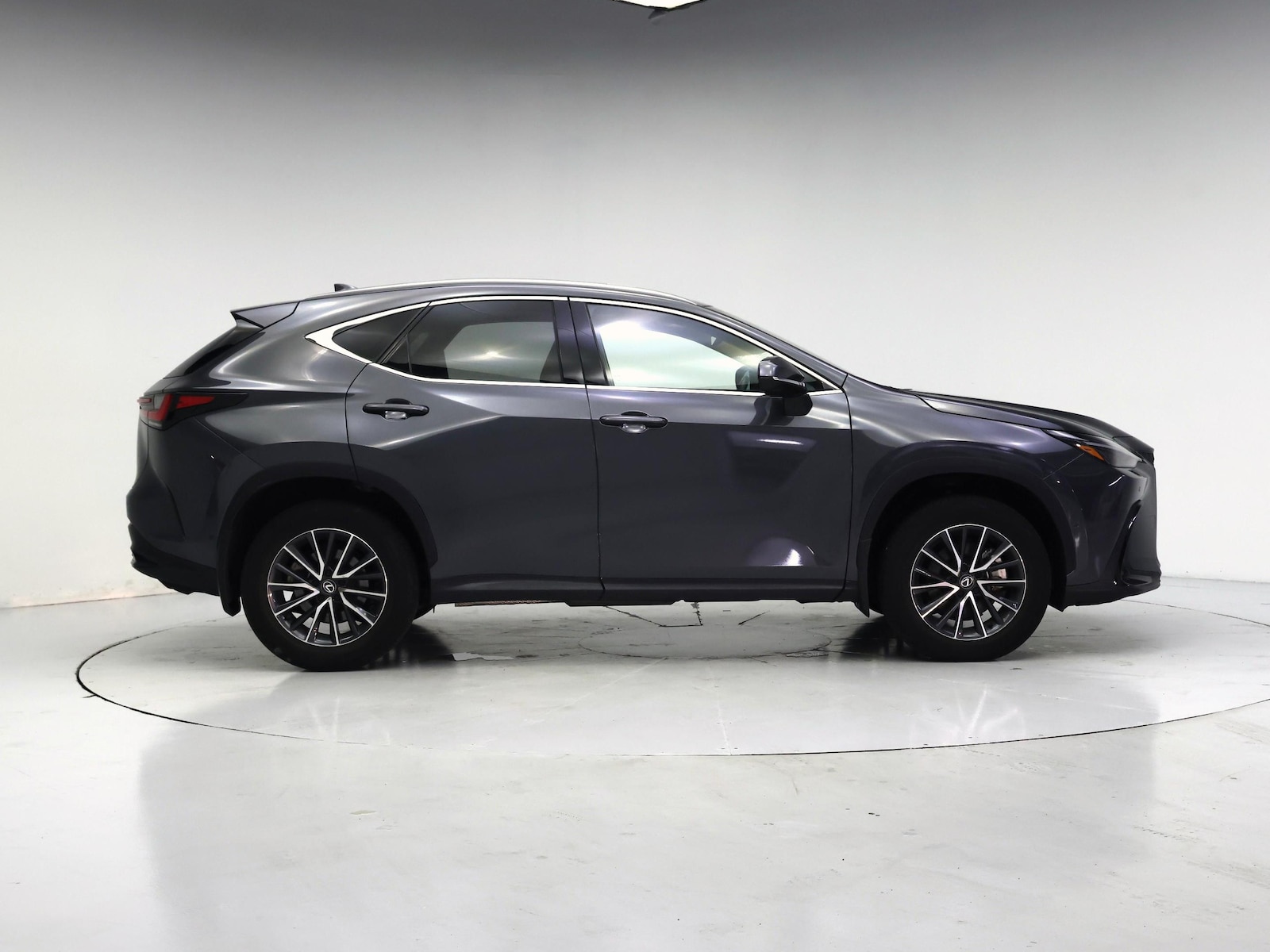 2025 Lexus NX Hybrid 350h - Photo 8