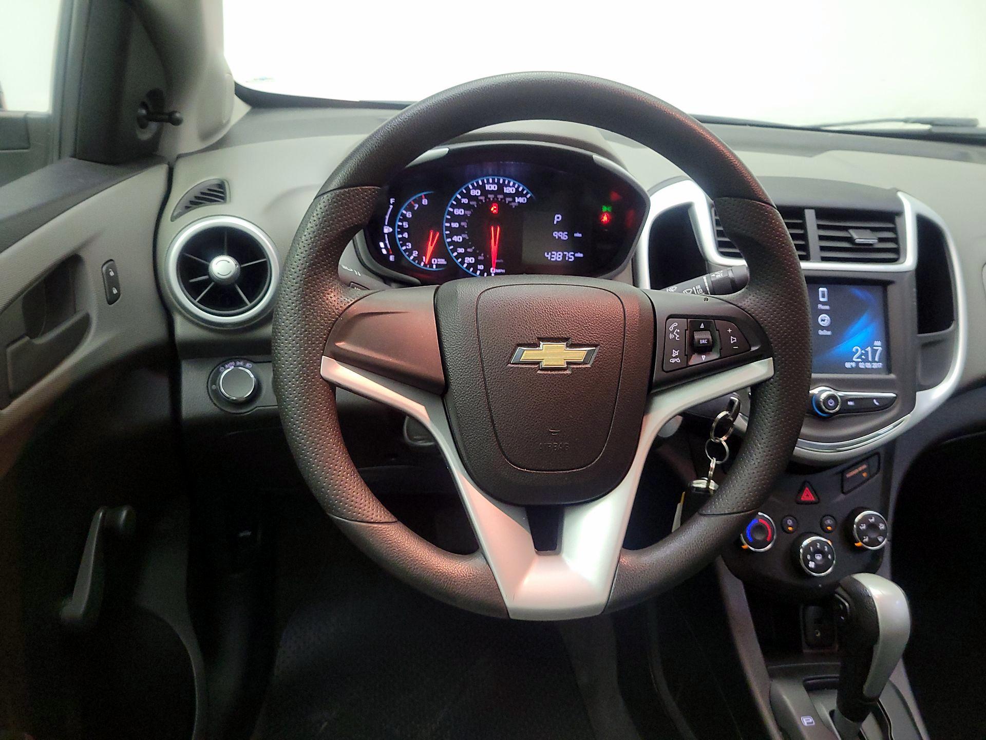 Thumbnail: 2017 Chevrolet Sonic - 10