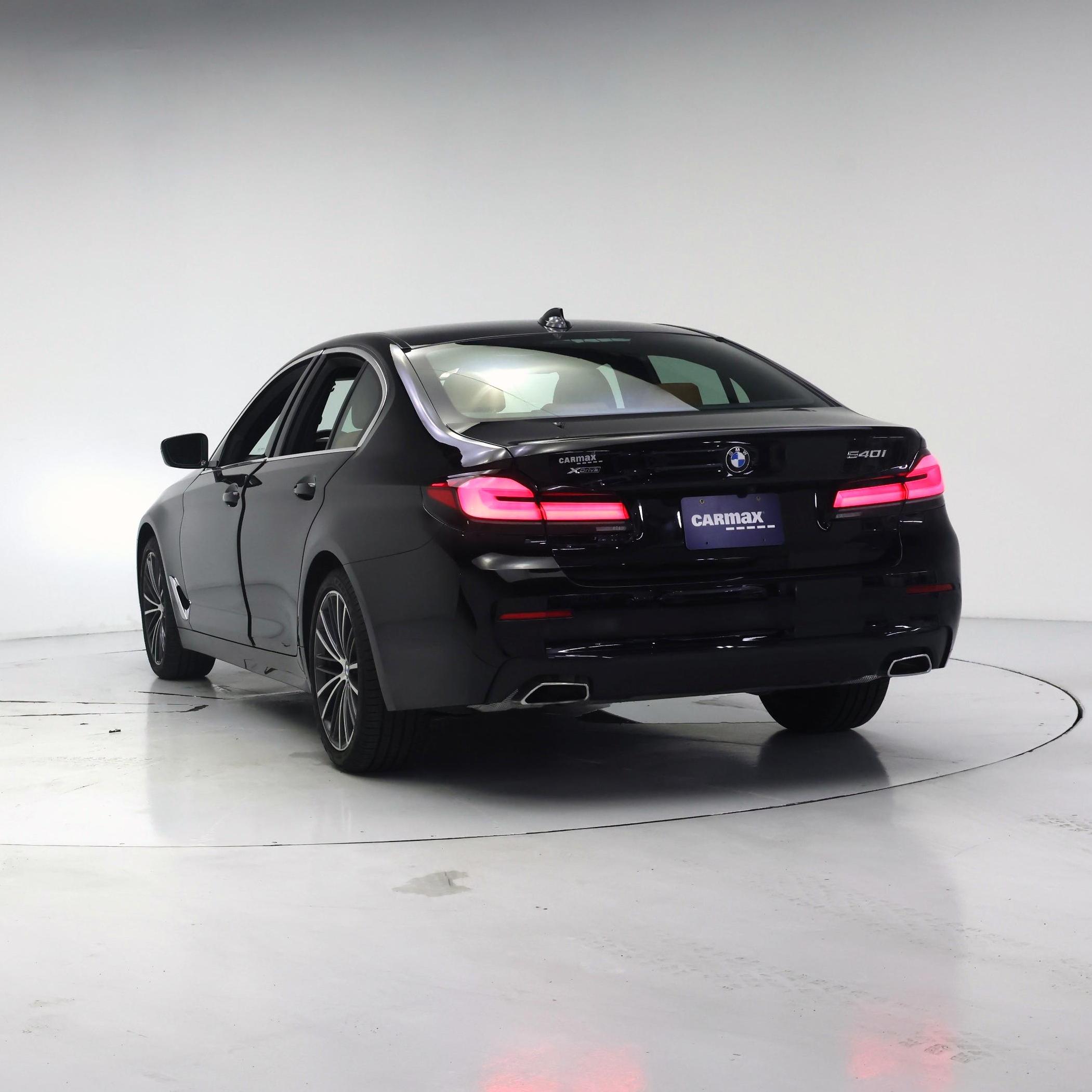 Thumbnail: 2023 BMW 5 Series - 6