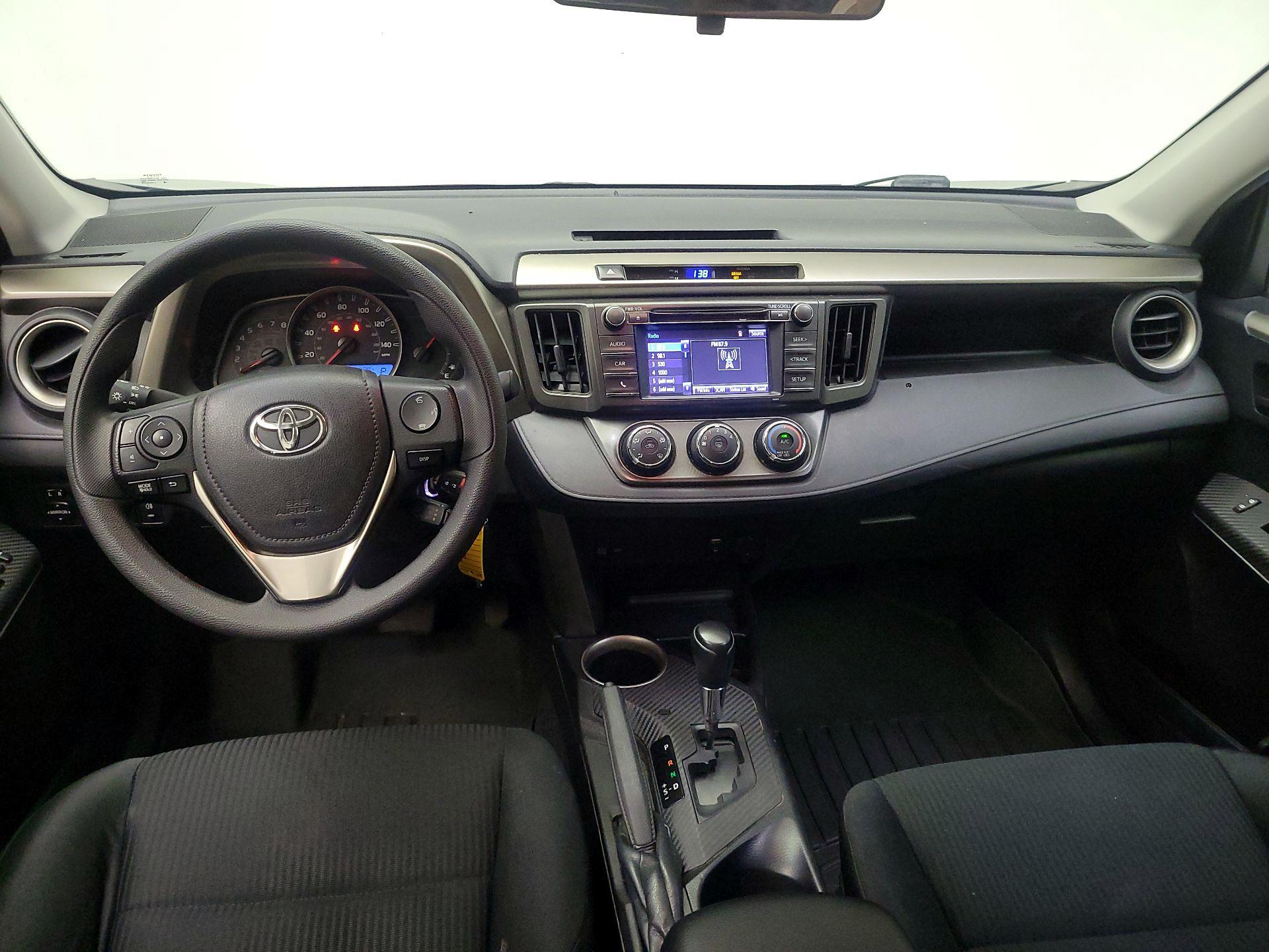 Thumbnail: 2014 Toyota RAV4 - 9