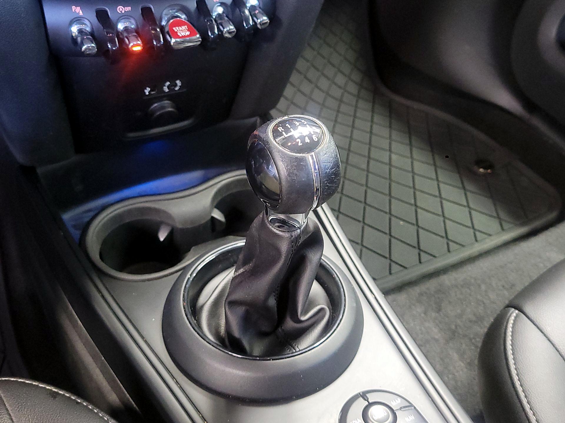 Thumbnail: 2018 MINI Cooper Countryman - 18