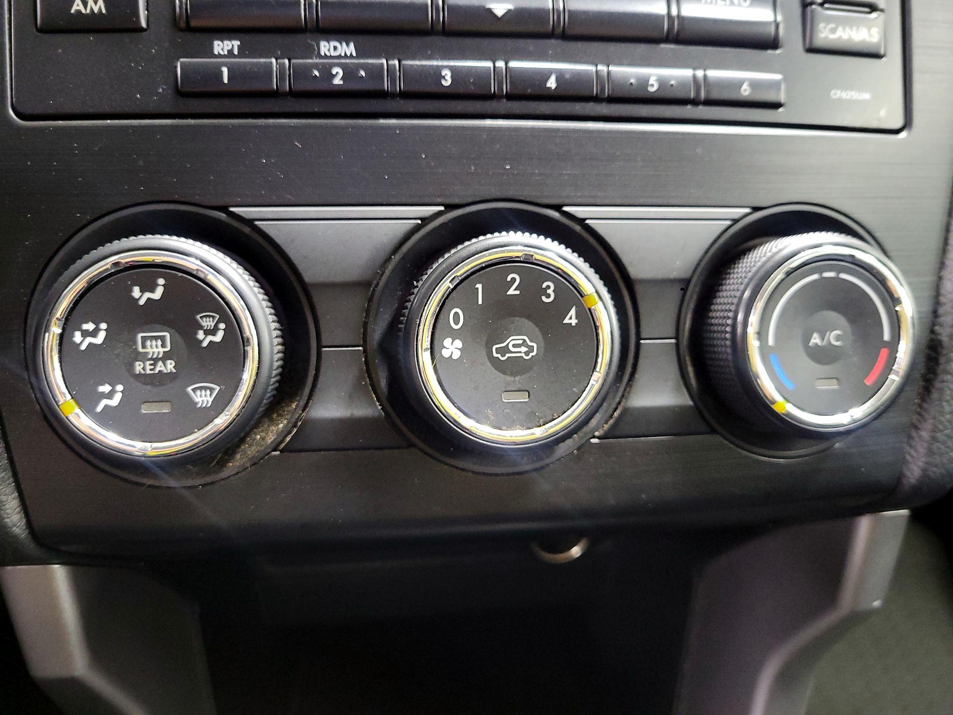 Thumbnail: 2015 Subaru Forester - 16