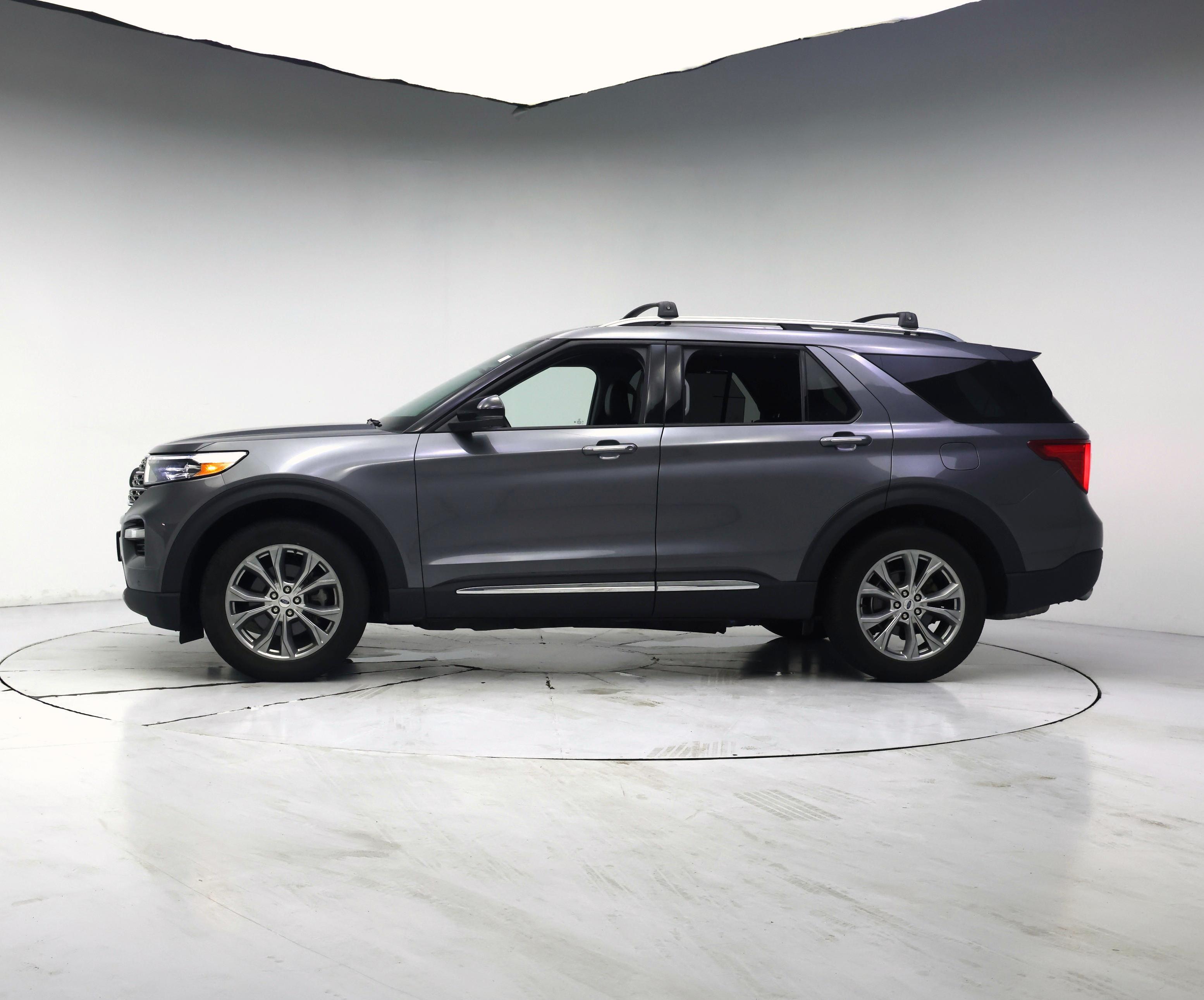 Thumbnail: 2021 Ford Explorer - 3