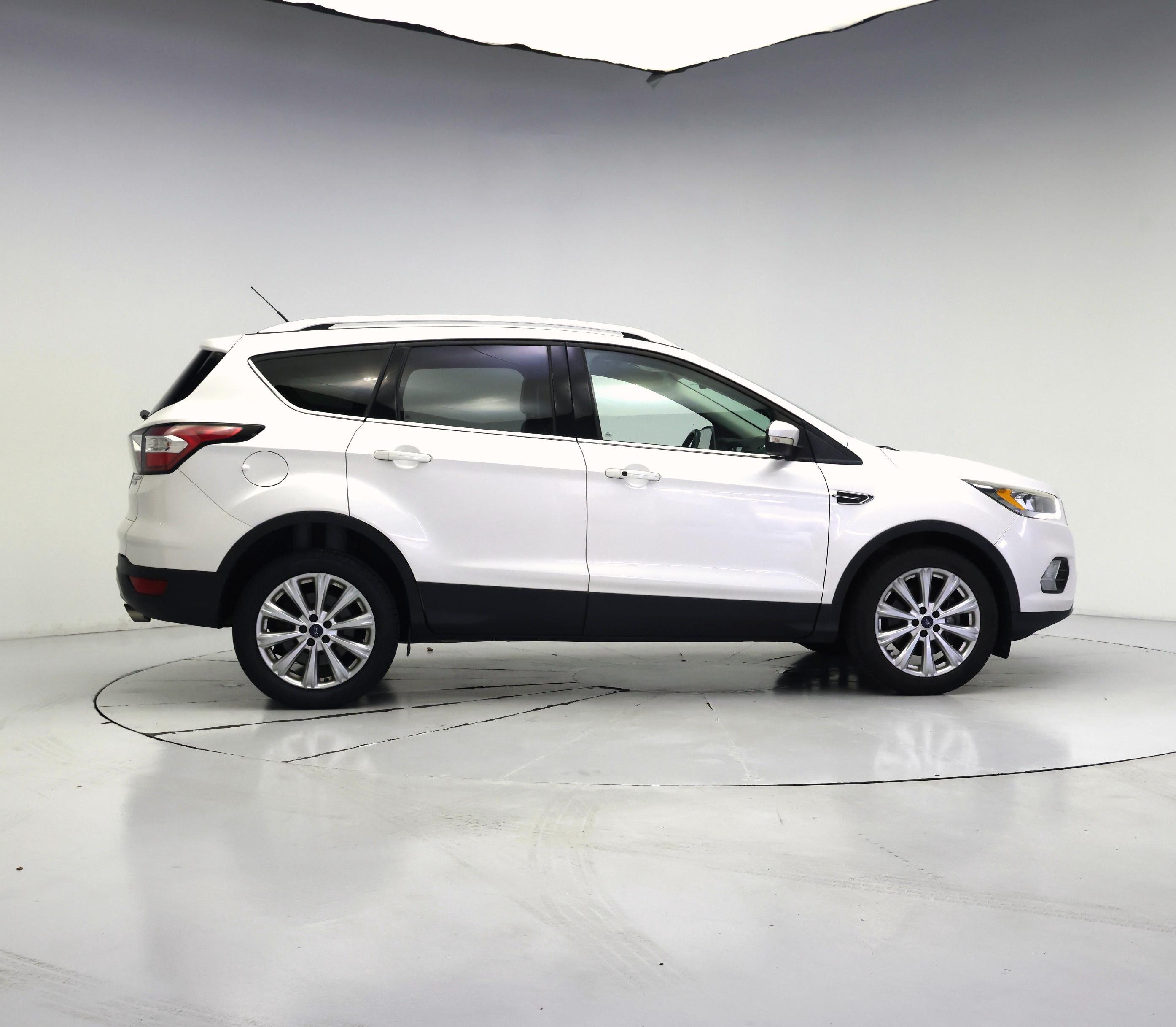Thumbnail: 2017 Ford Escape - 7