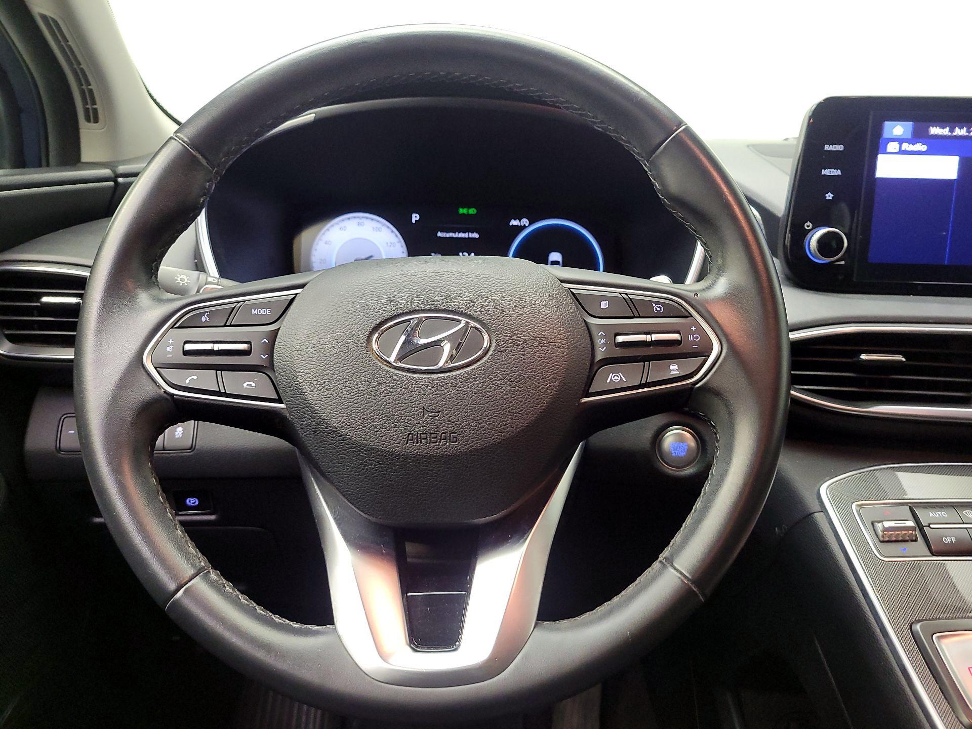 Thumbnail: 2022 Hyundai Santa Fe - 10