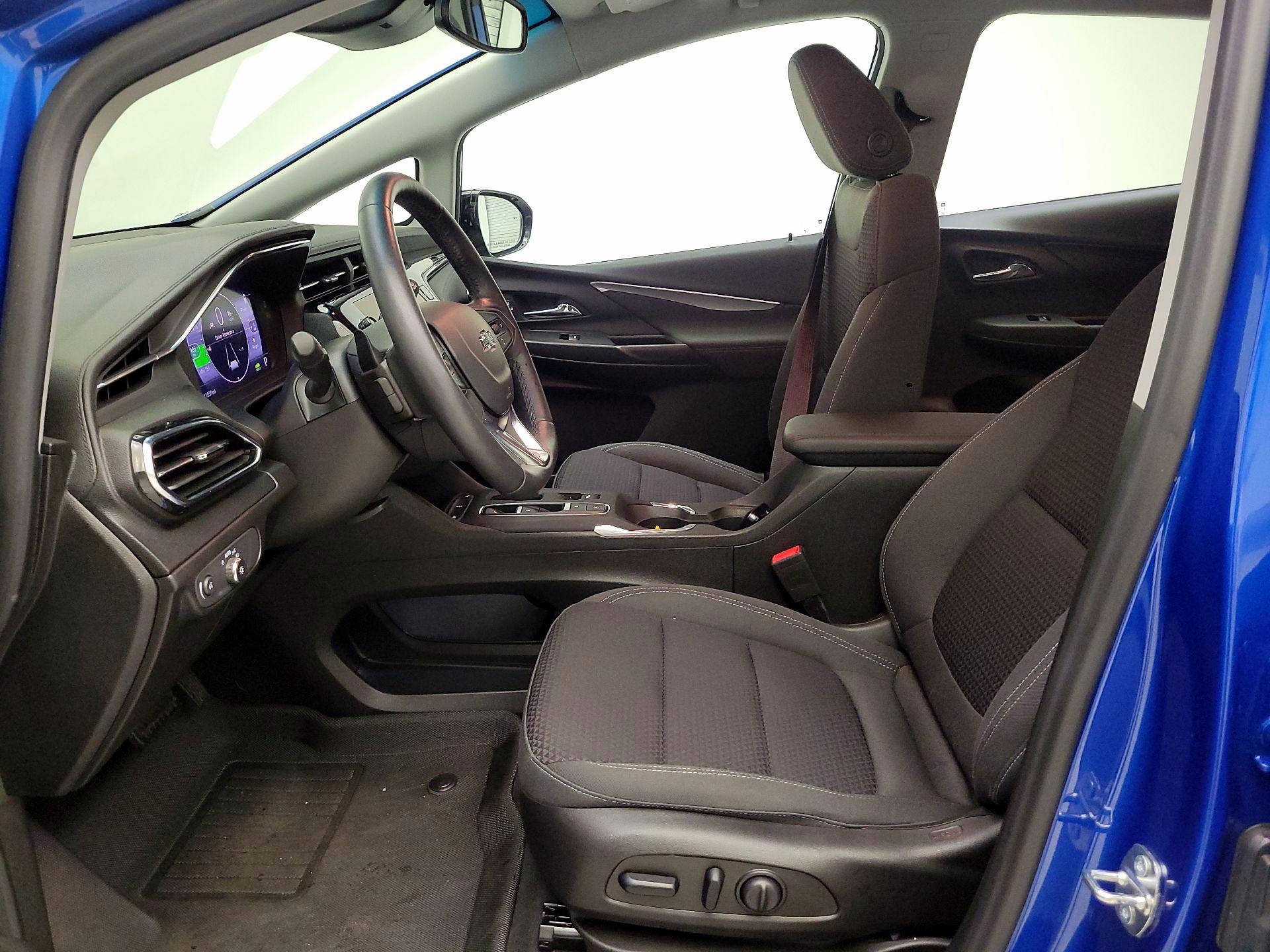 Thumbnail: 2023 Chevrolet Bolt EV - 11