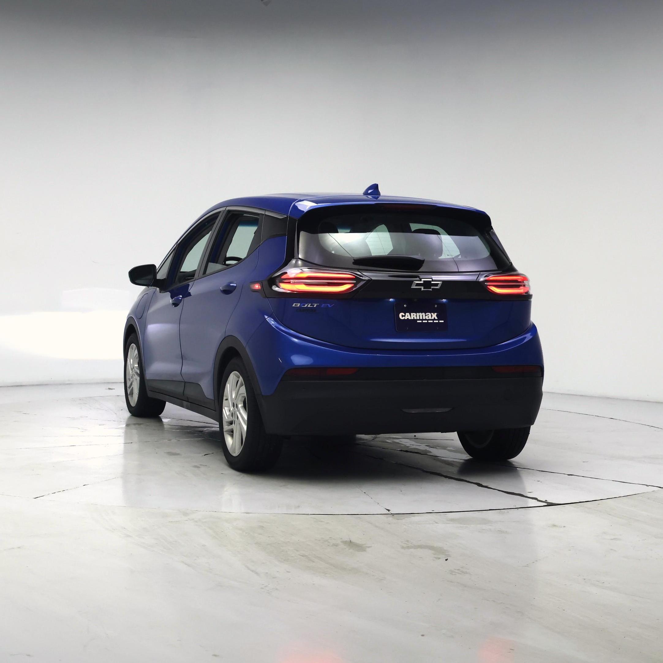 Thumbnail: 2023 Chevrolet Bolt EV - 2