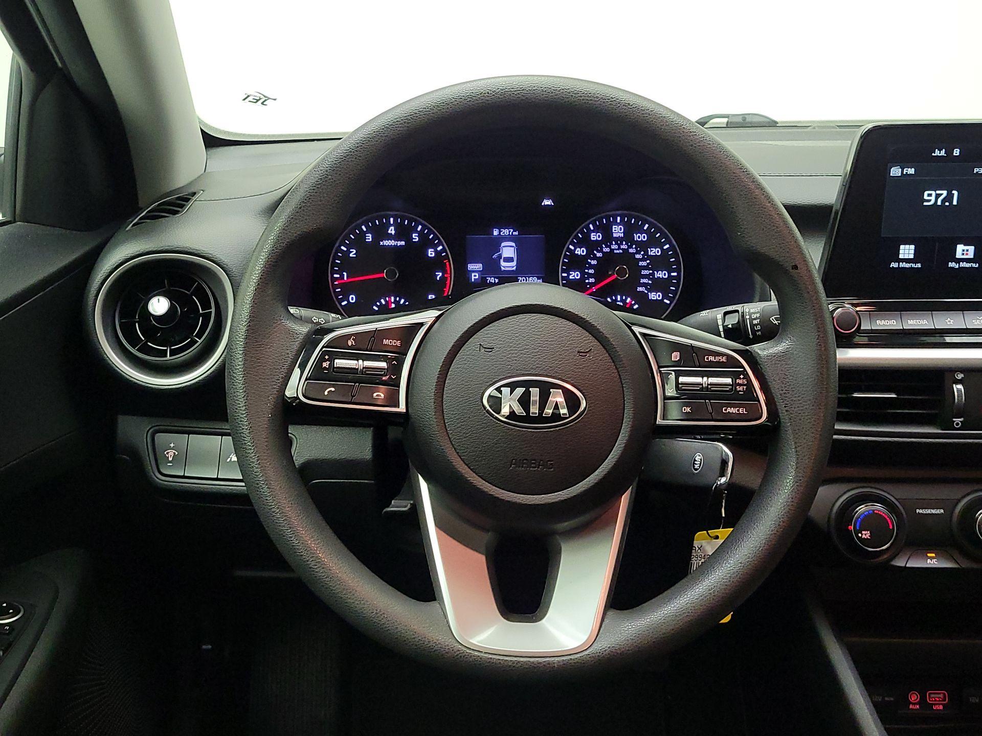 Thumbnail: 2021 Kia Forte - 10