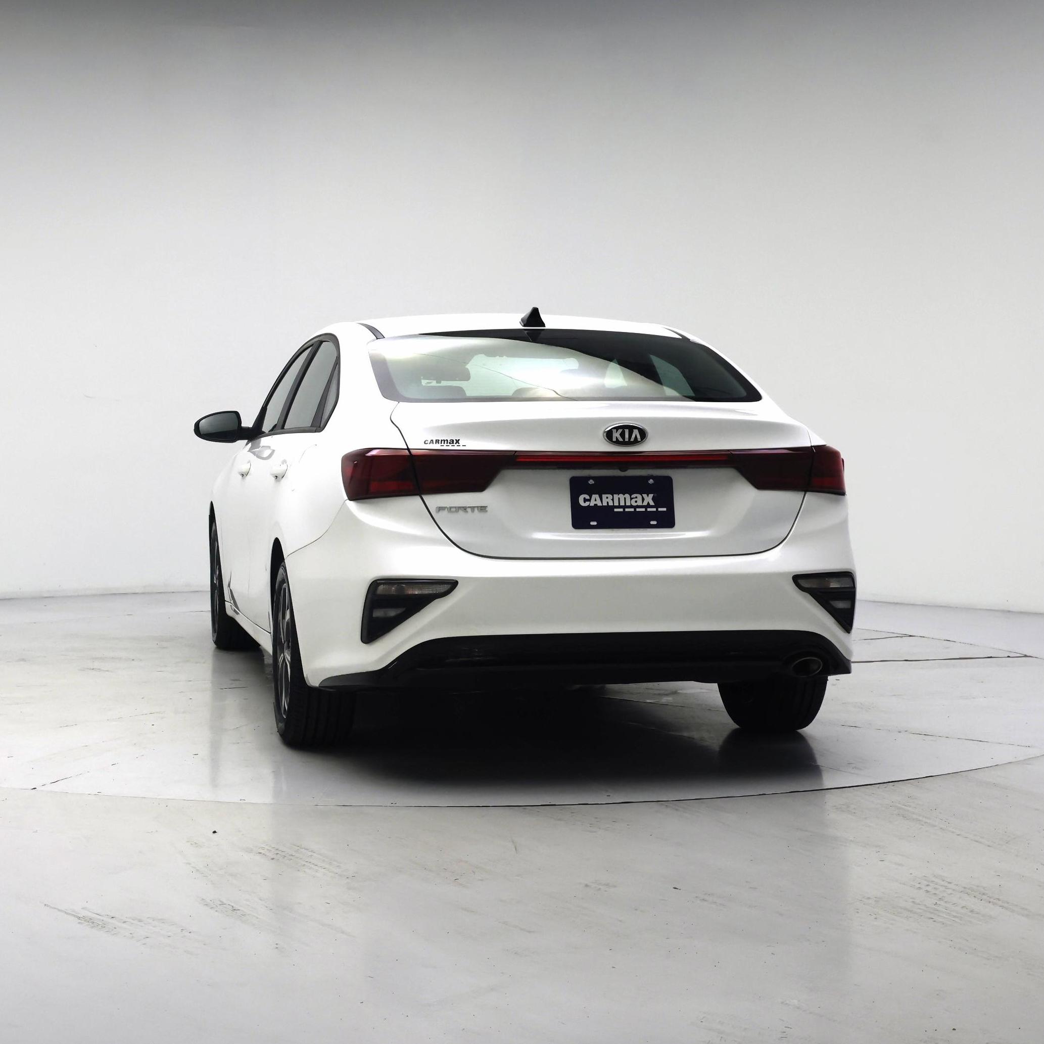Thumbnail: 2021 Kia Forte - 6