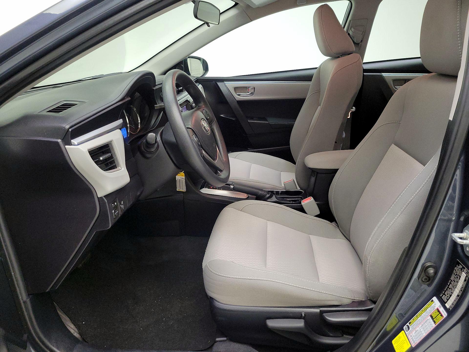 Thumbnail: 2015 Toyota Corolla - 11