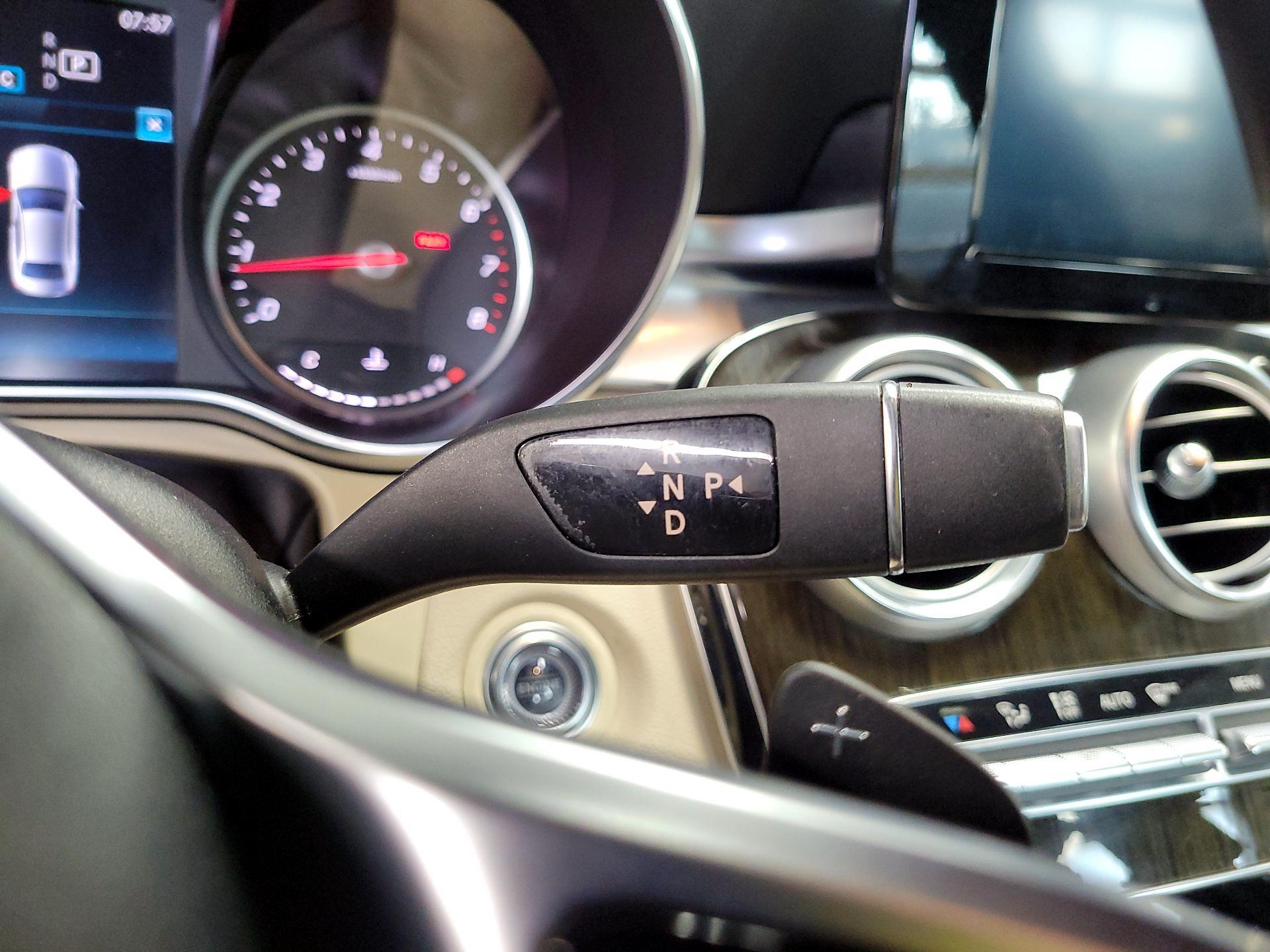 Thumbnail: 2019 Mercedes-Benz C-Class - 17