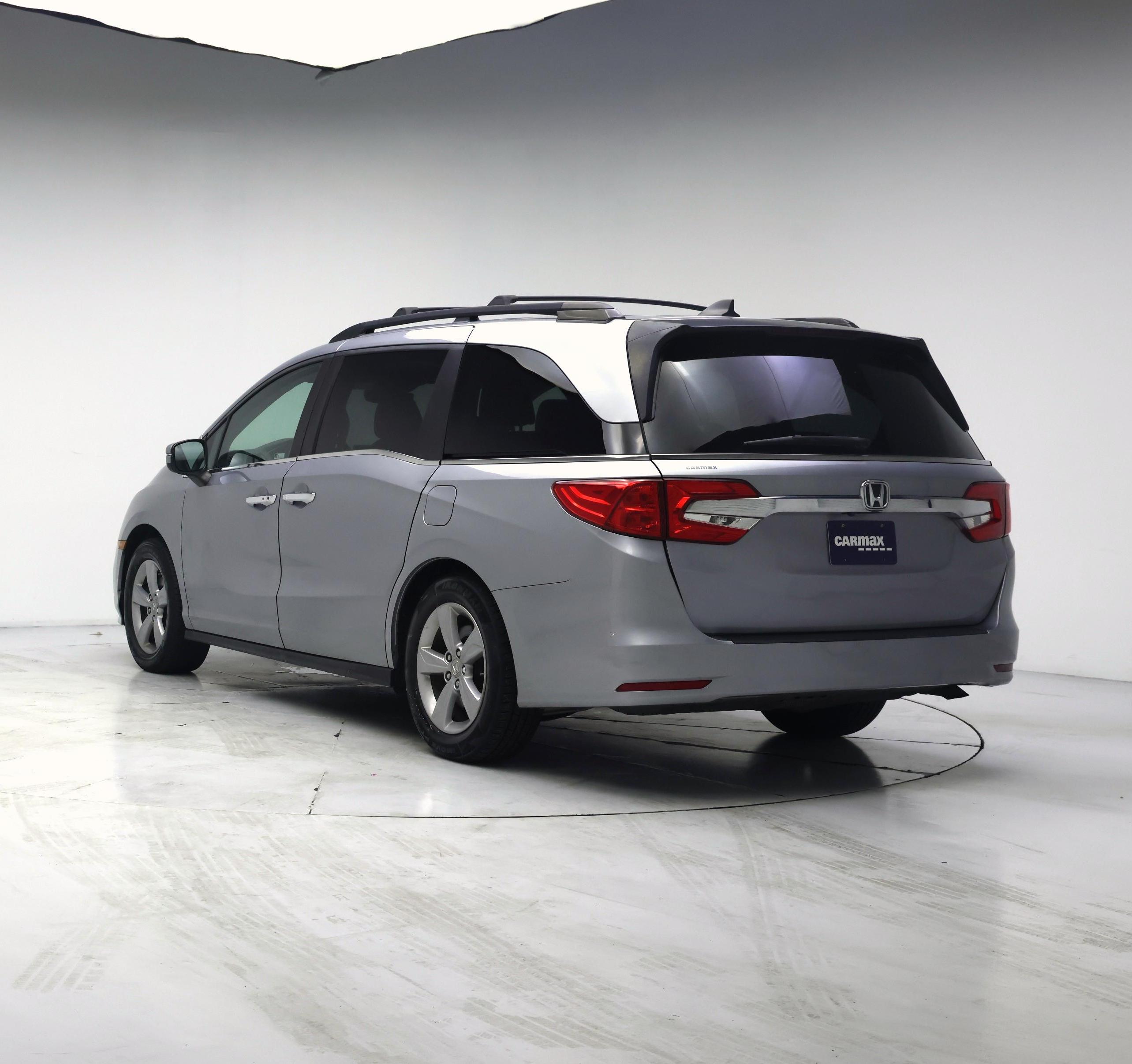 Thumbnail: 2018 Honda Odyssey - 2