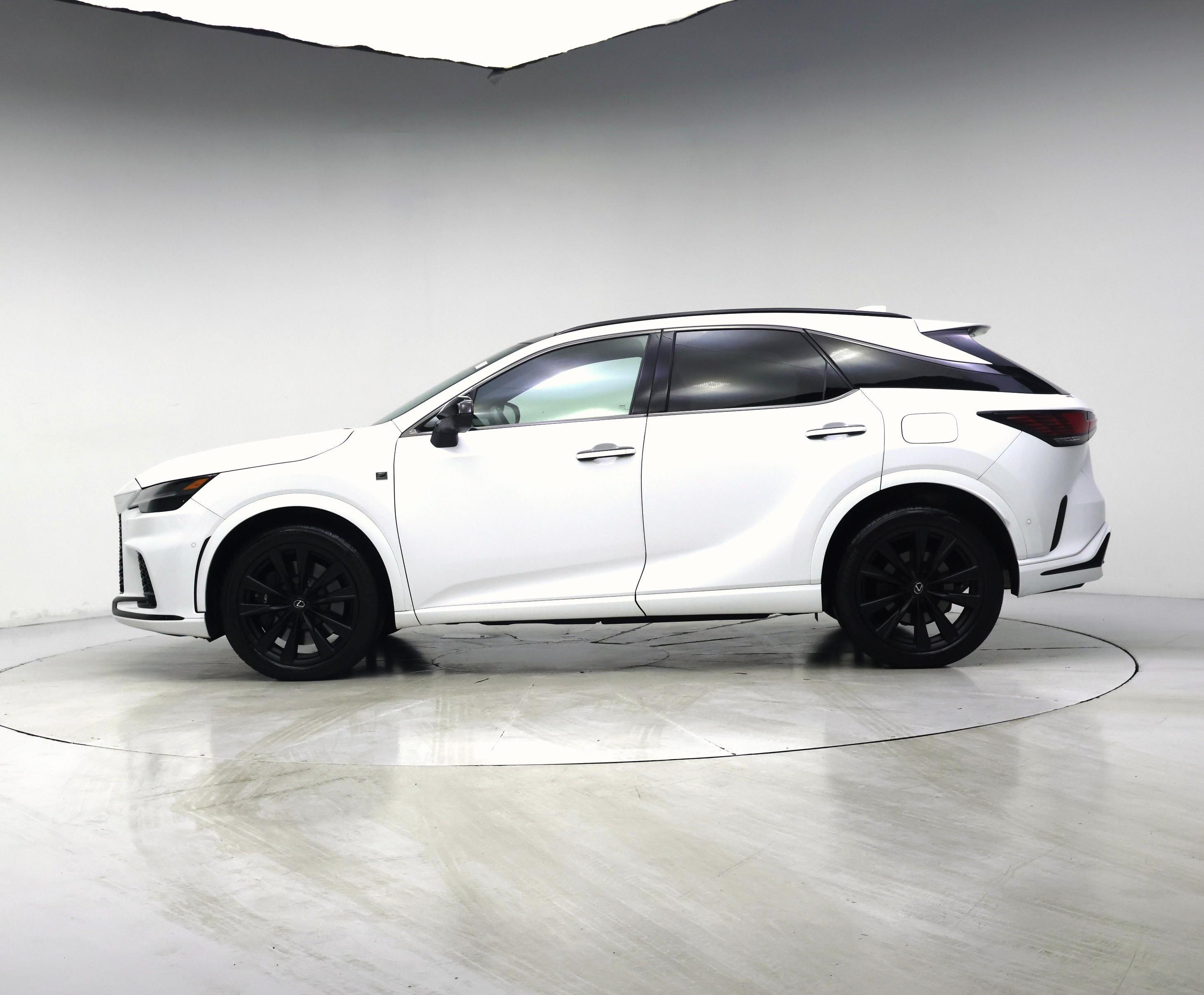 Thumbnail: 2024 Lexus RX - 3