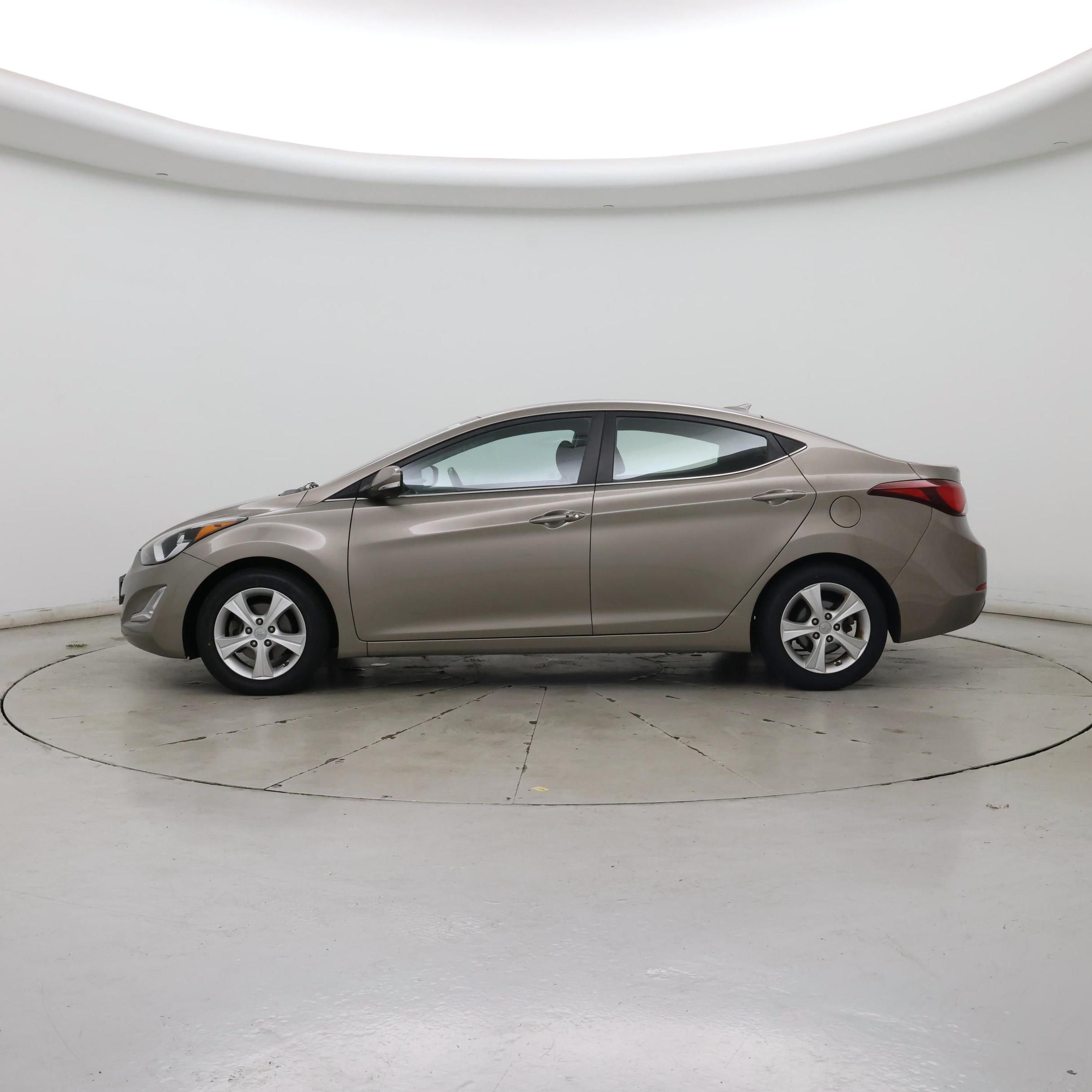 Thumbnail: 2016 Hyundai Elantra - 3