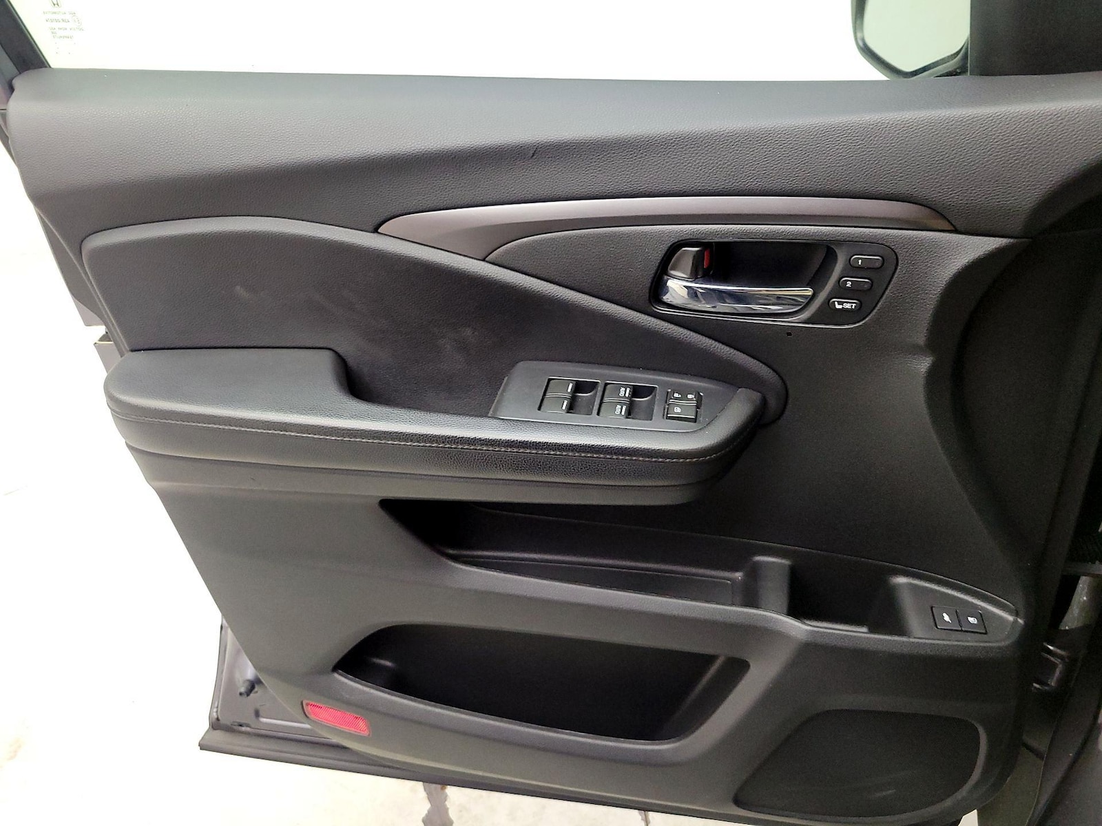 2020 Honda Pilot EX-L - Photo 13