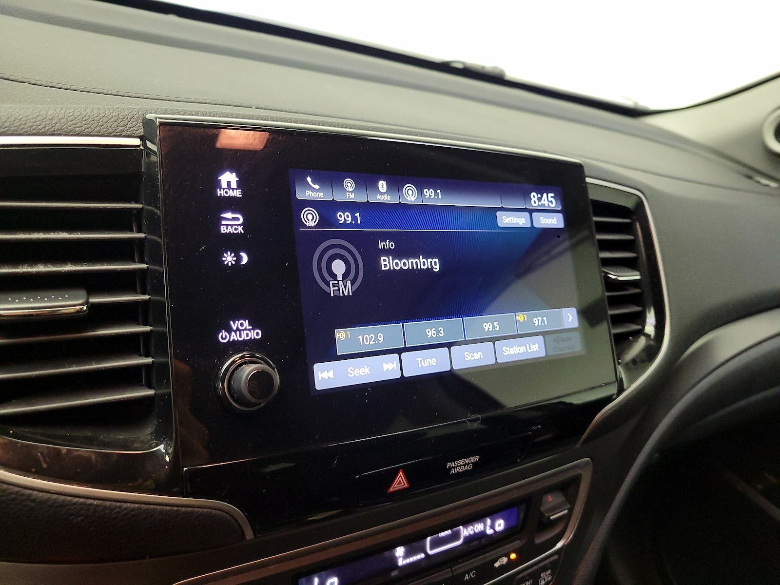 2020 Honda Pilot EX-L - Photo 16
