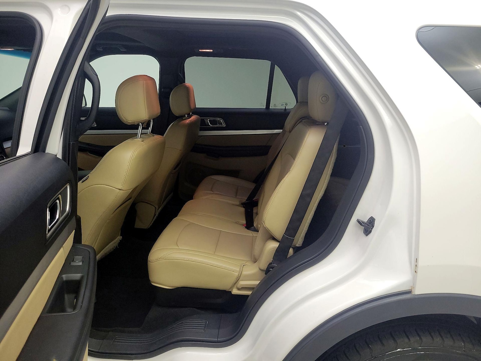 Rear Air Conditioning