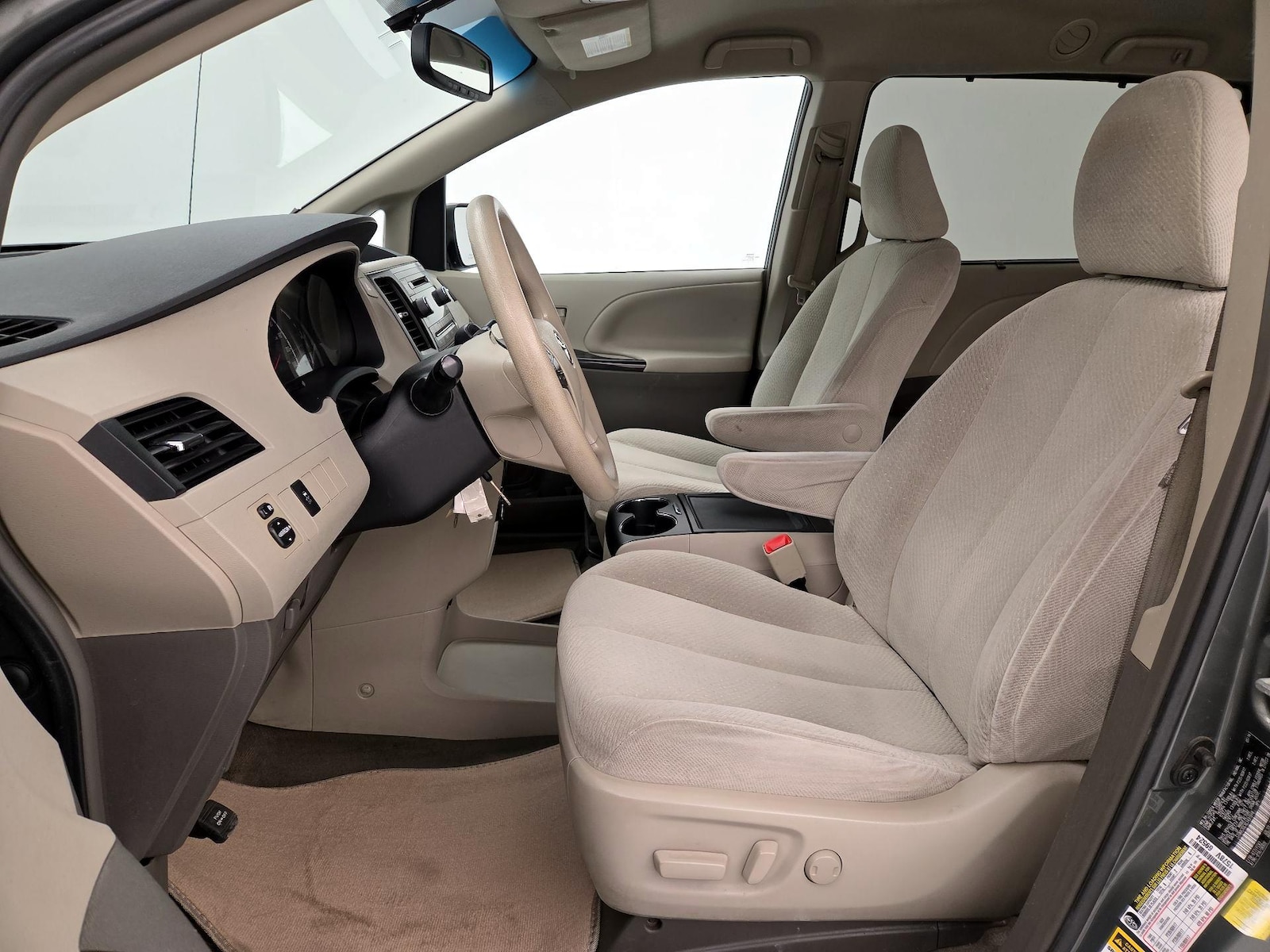 Power Seat(s) & Side Airbags