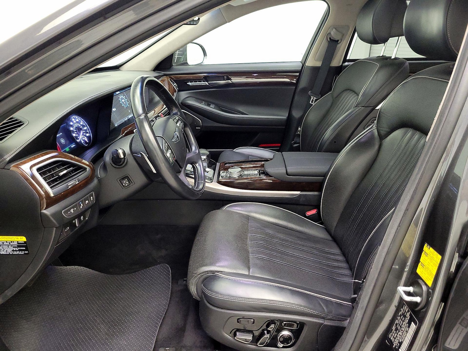 2019 GENESIS G90 Premium - Photo 12