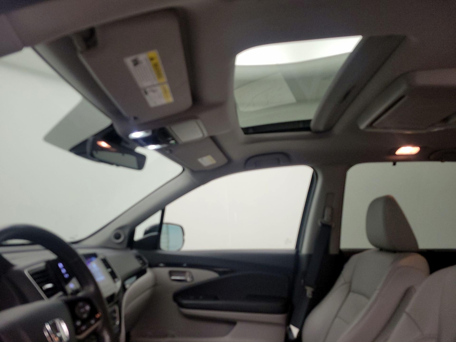 Sunroof(s) & Skylight(s)