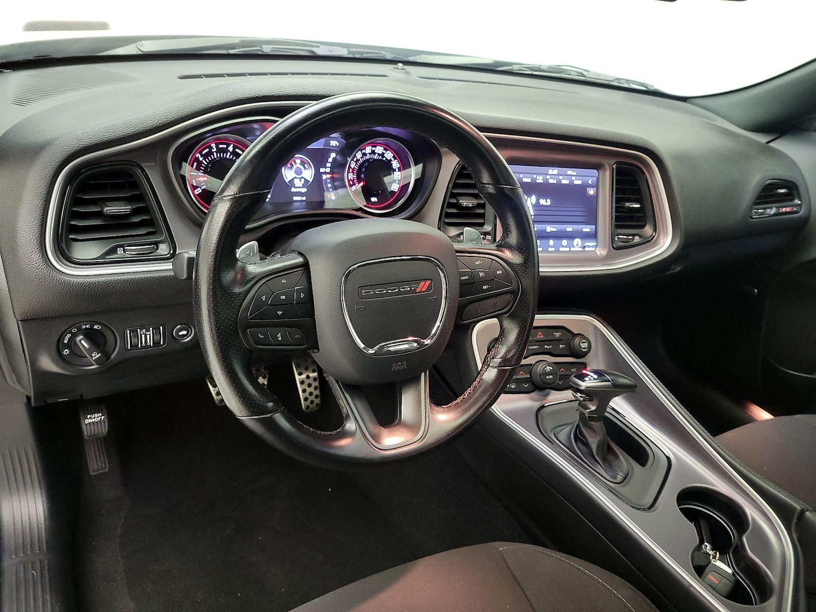 Apple CarPlay® & Android Auto™