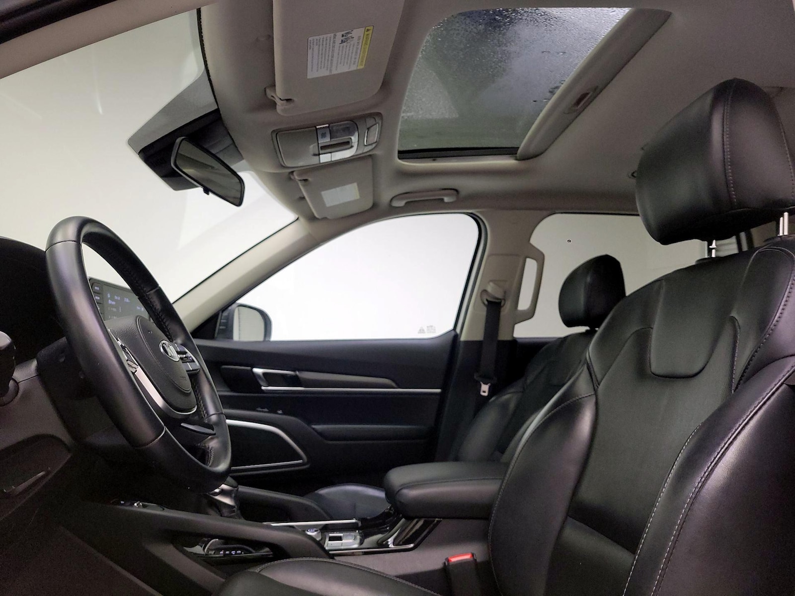 Sunroof(s) & Overhead Airbags