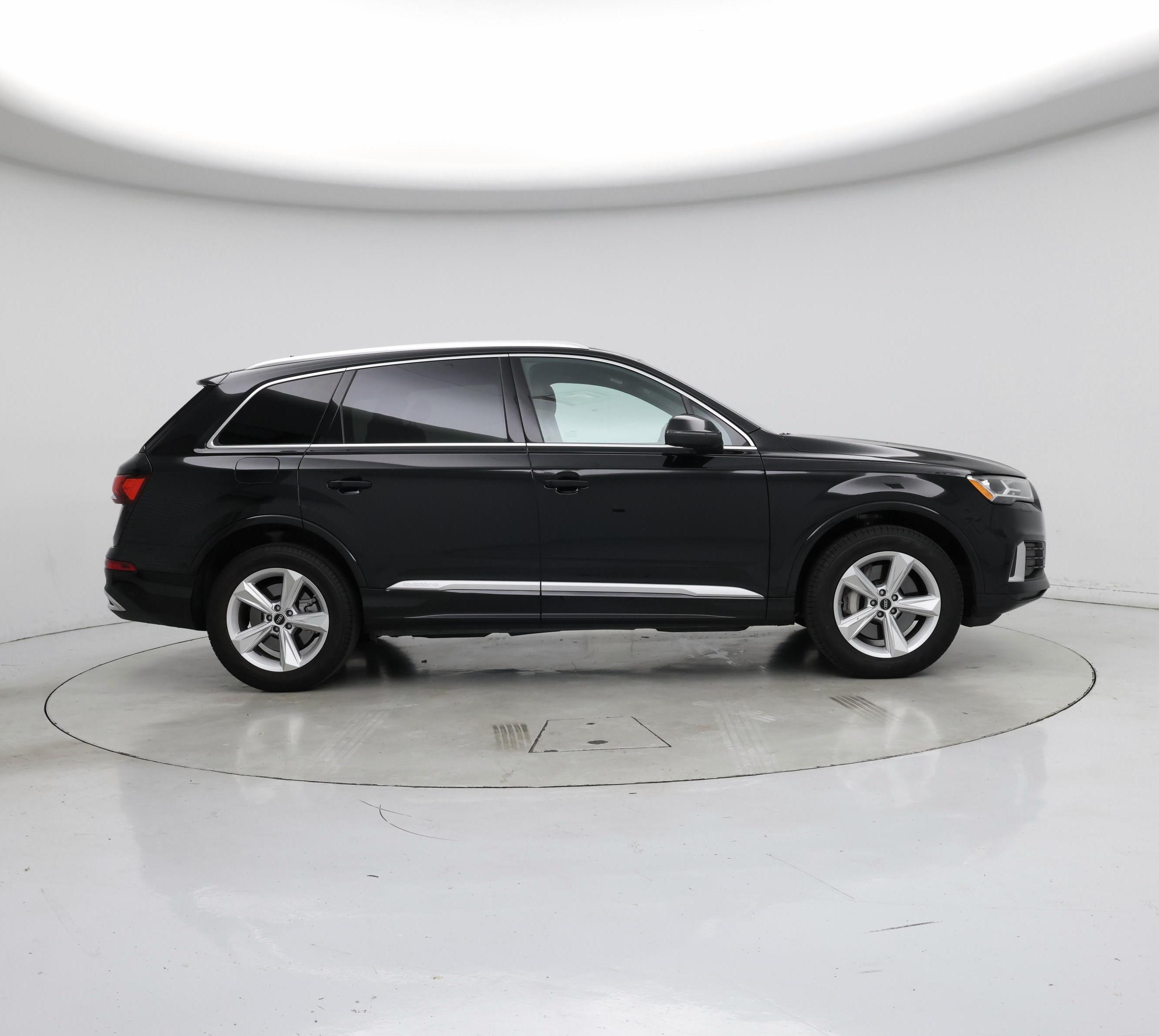 Thumbnail: 2022 Audi Q7 - 7