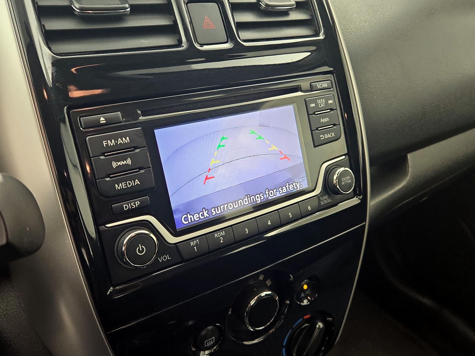 Thumbnail: 2016 Nissan Versa Note - 13