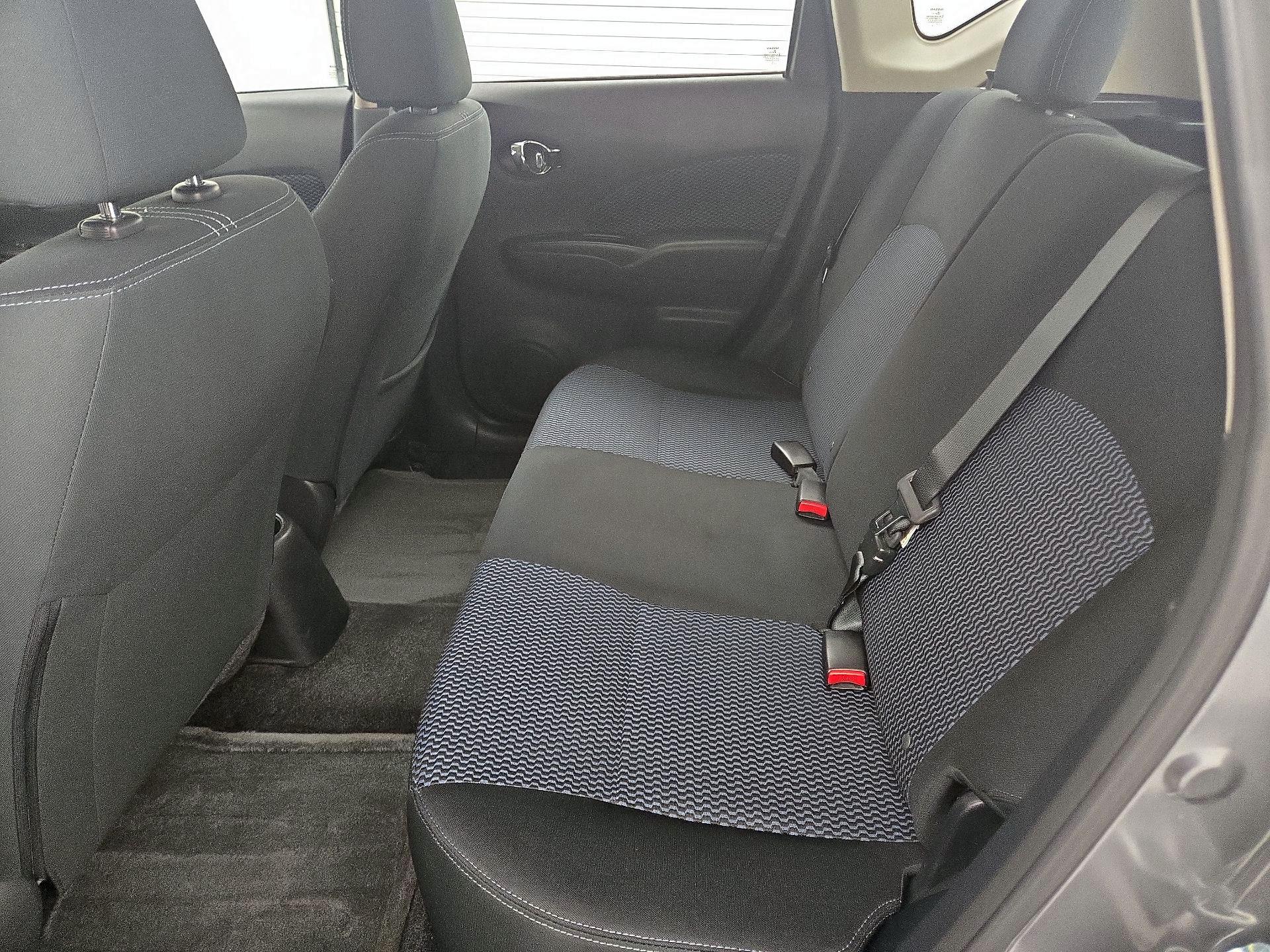 Thumbnail: 2016 Nissan Versa Note - 17