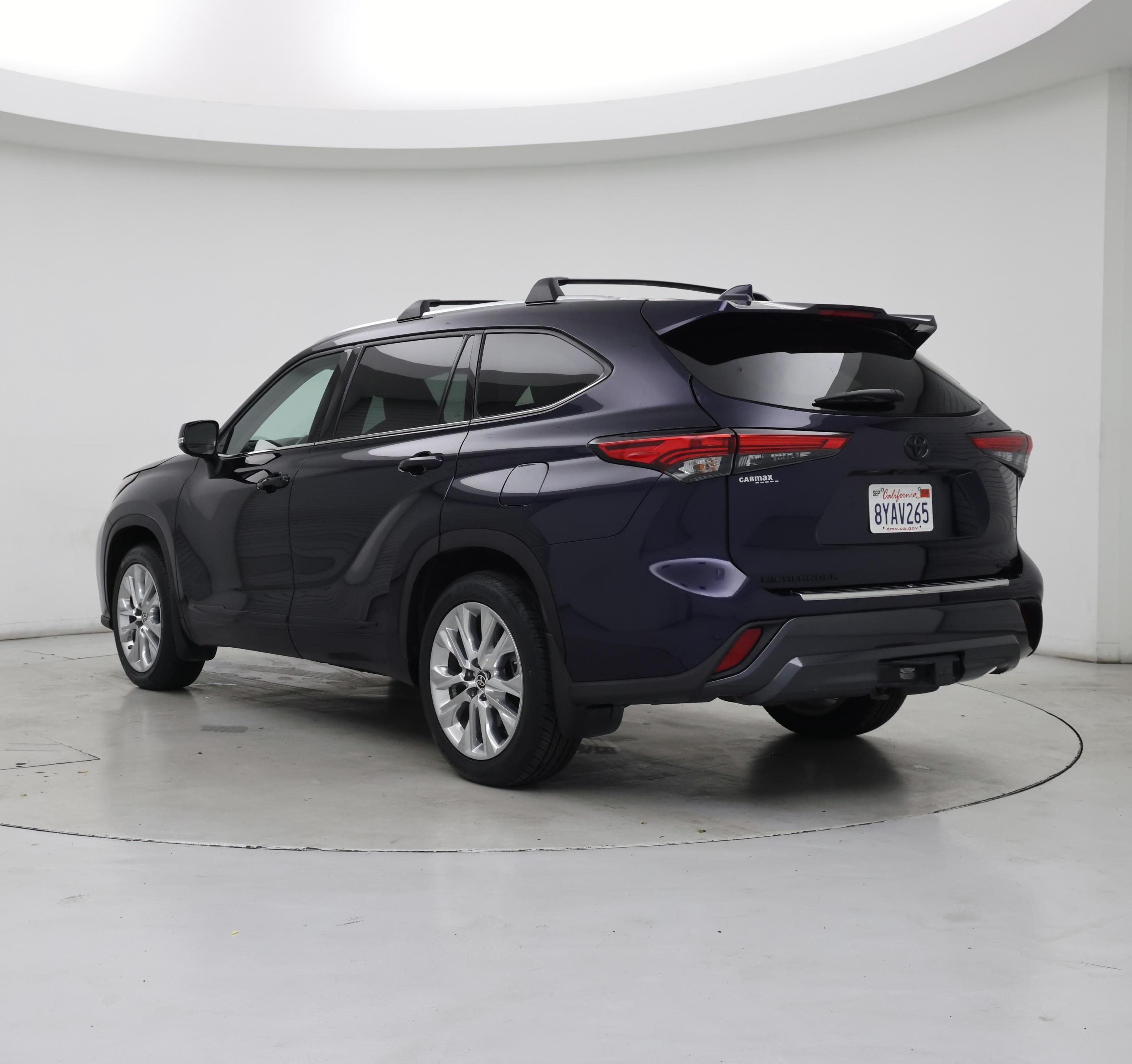 Thumbnail: 2021 Toyota Highlander - 2