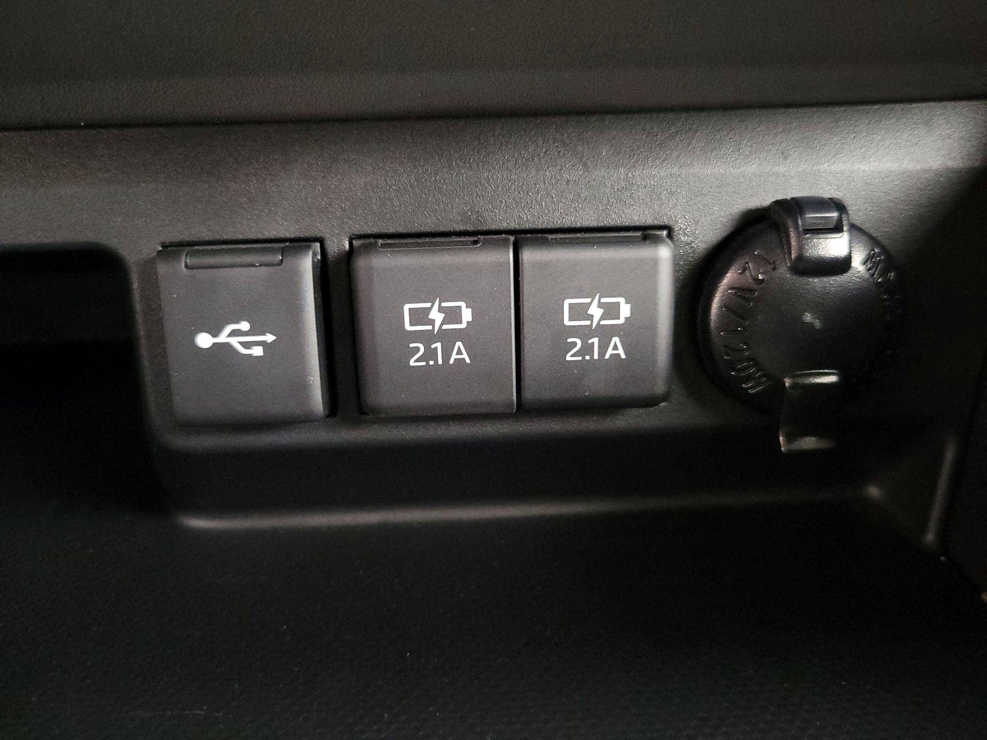 Thumbnail: 2021 Toyota Highlander - 19